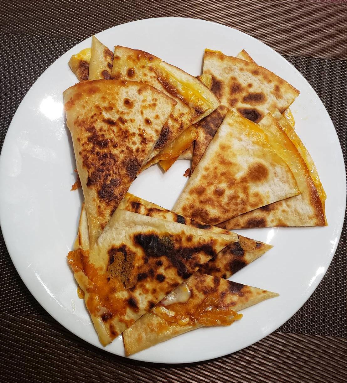 Jalapeno Jack and Sharp Cheddar on Grilled Tortilla (Quesadilla) r/melts