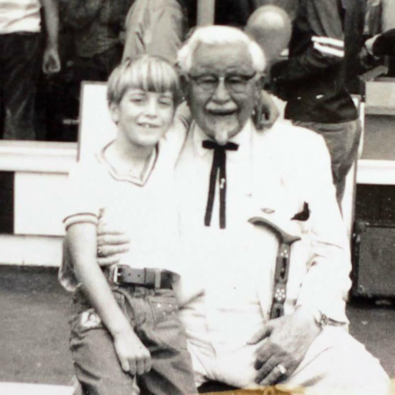 Me and Colonel Harland David Sanders in the early 70,s. r/OldSchoolCool