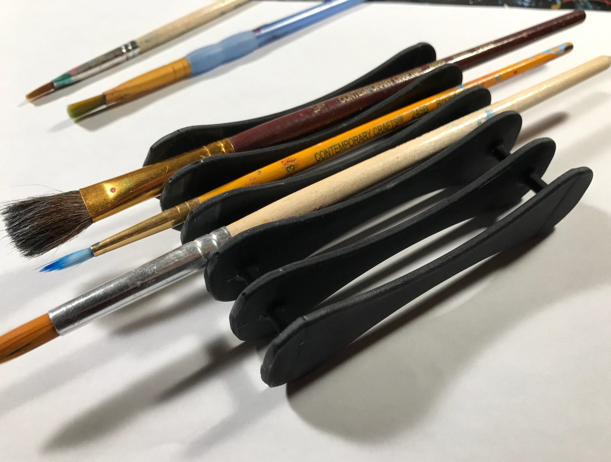 Brush rest for my wife's artist brushes. r/functionalprint