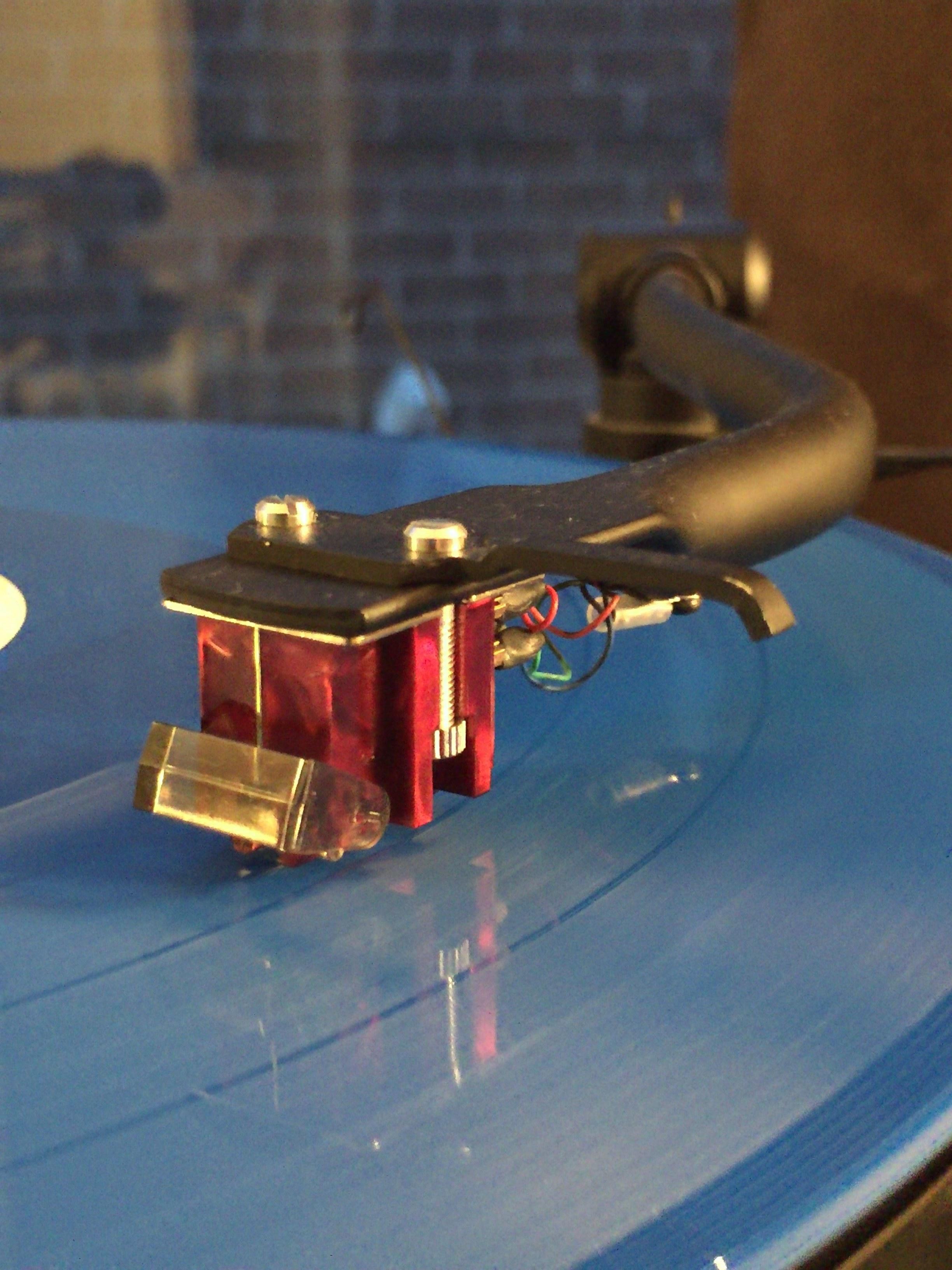 Cartridge pic Denon DL110 on ProJect RPM 1.3 r/vinyl