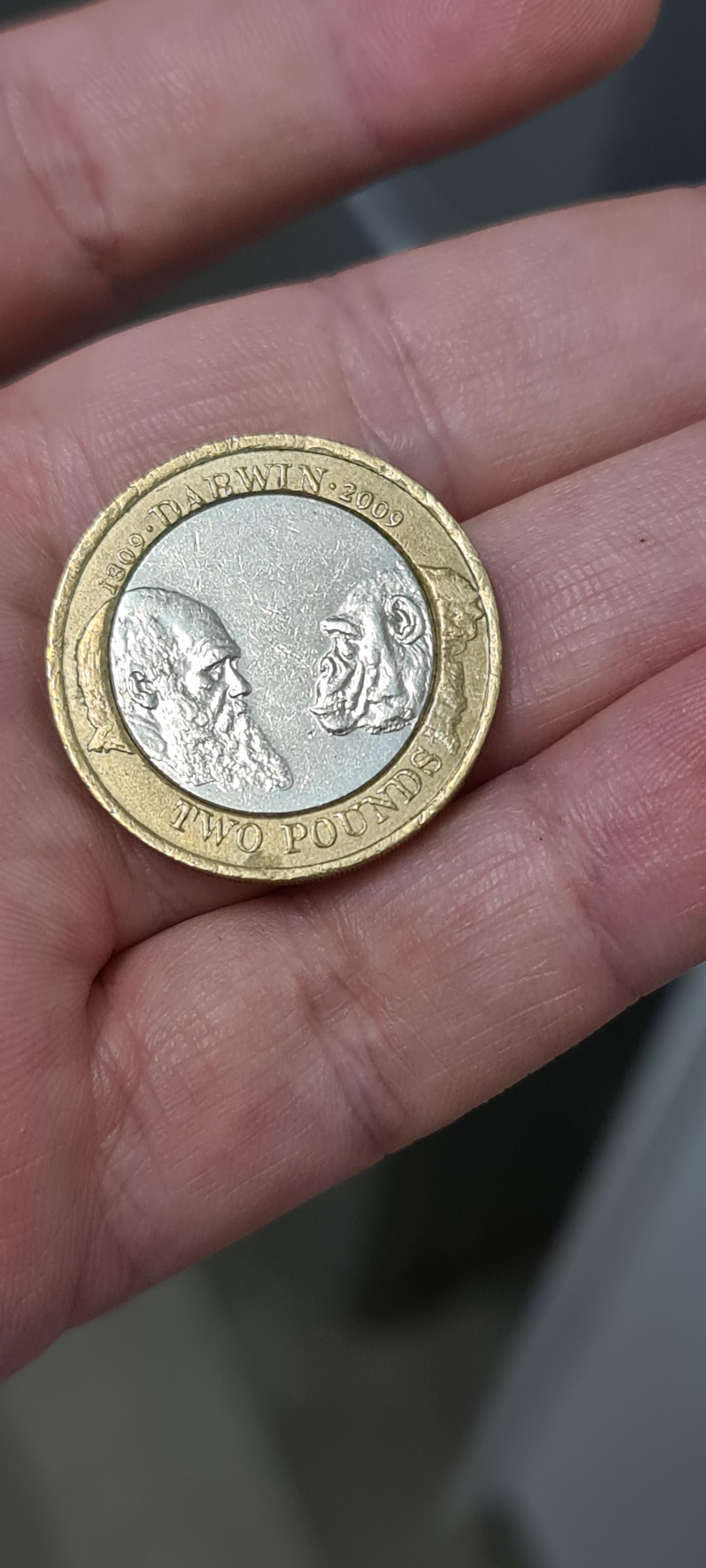 The Charles Darwin £2 coin is so beautiful. coins