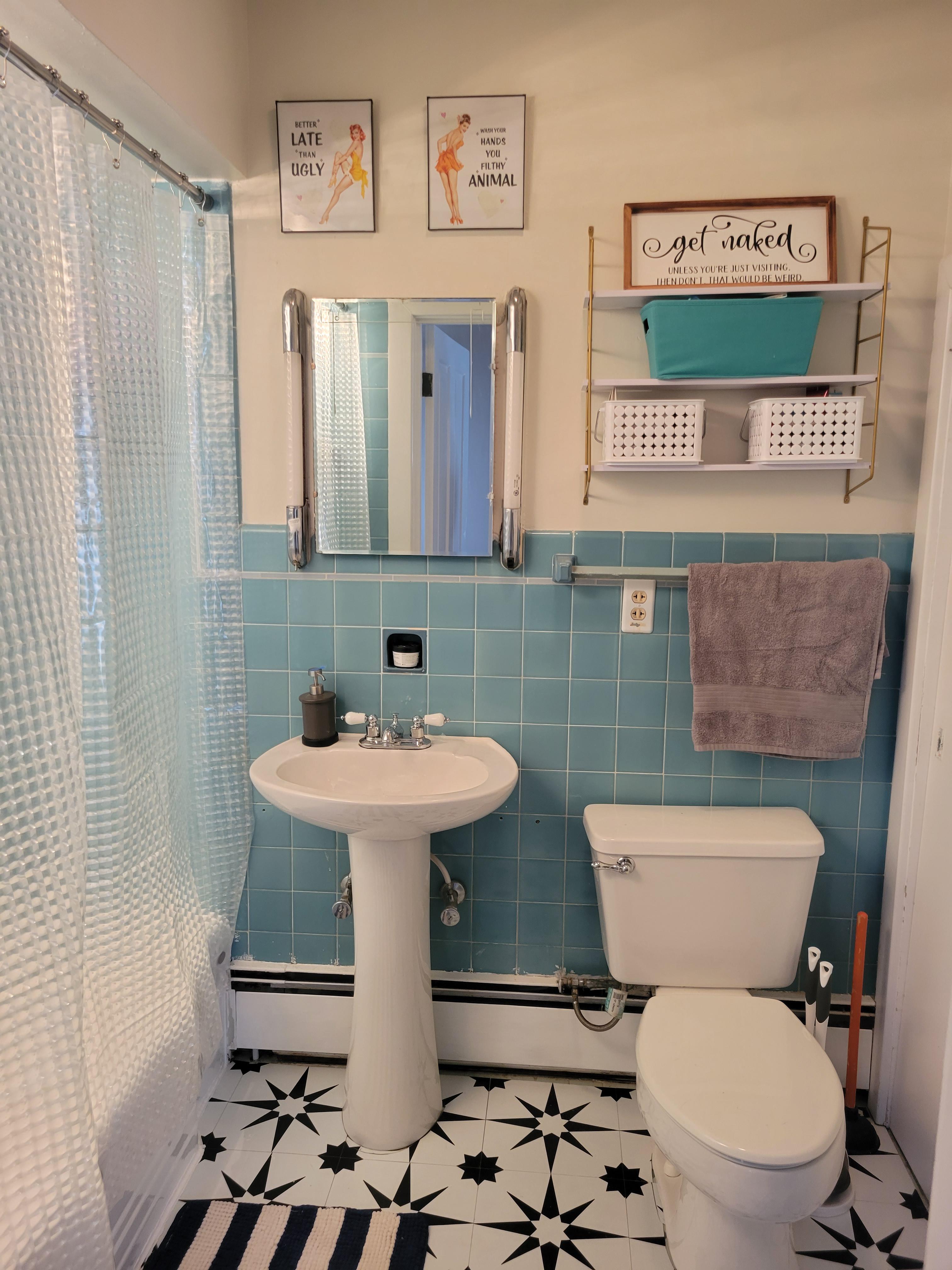 Victorian Vaporwave is my vibe. femalelivingspace