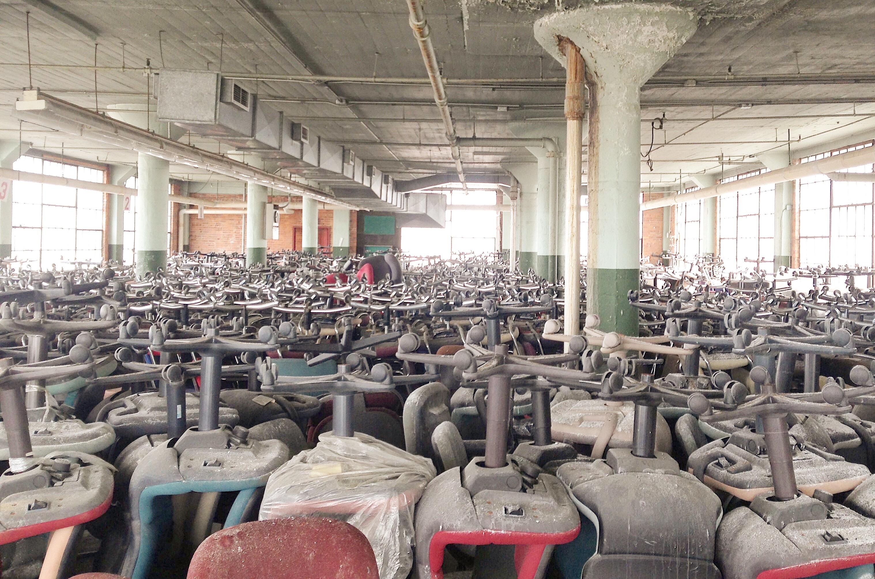 I broke into this abandoned building in Albany, NY that is four floors