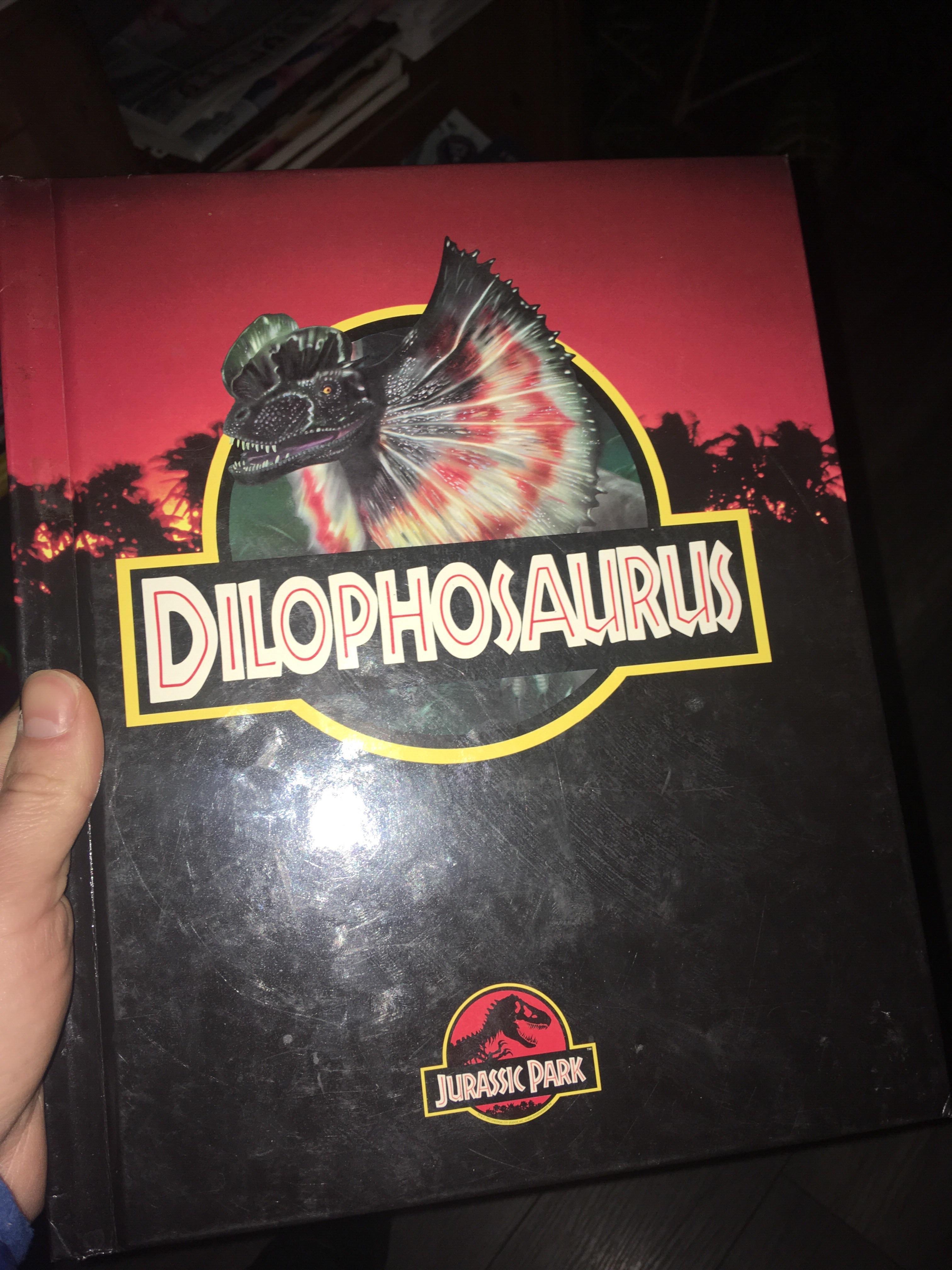 Any remember these Jurassic park books!? The coolest! r/nostalgia