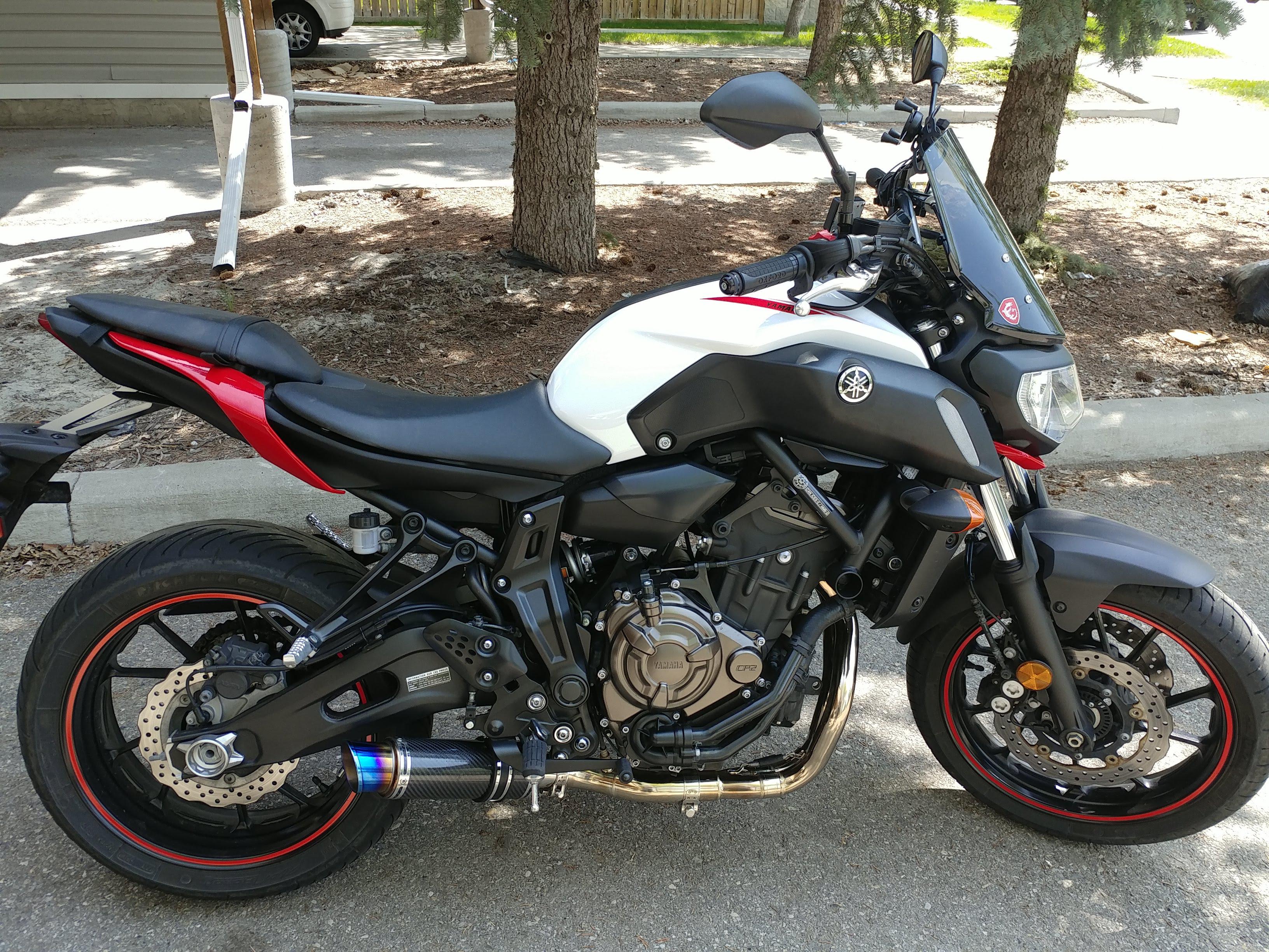Added a Black Widow 230mm full system exhaust! r/FZ07