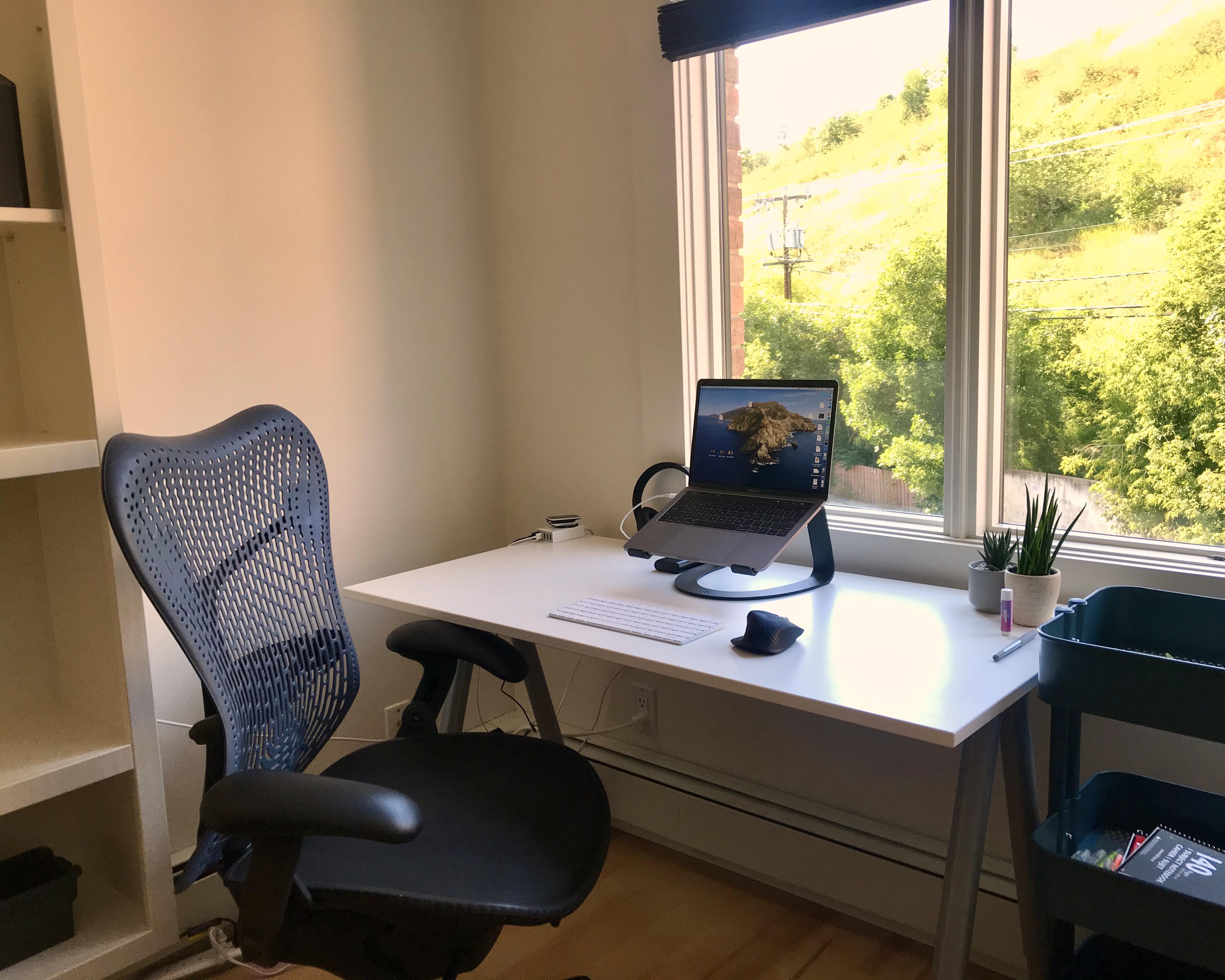 Minimal setup for online school r/Workspaces