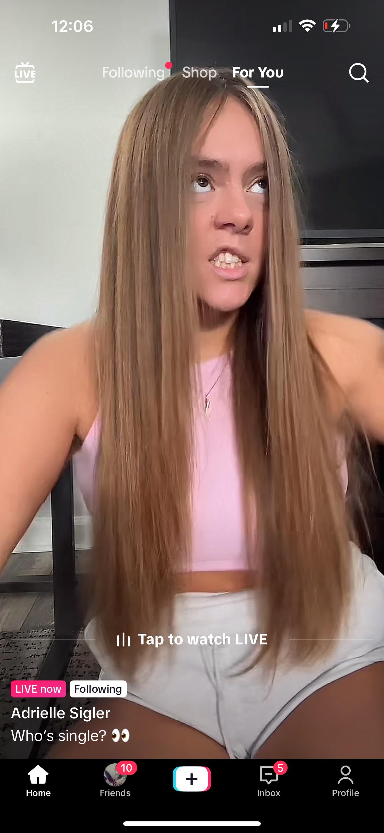 Adrielle Sigler: Wow : FamilyVloggersandmore