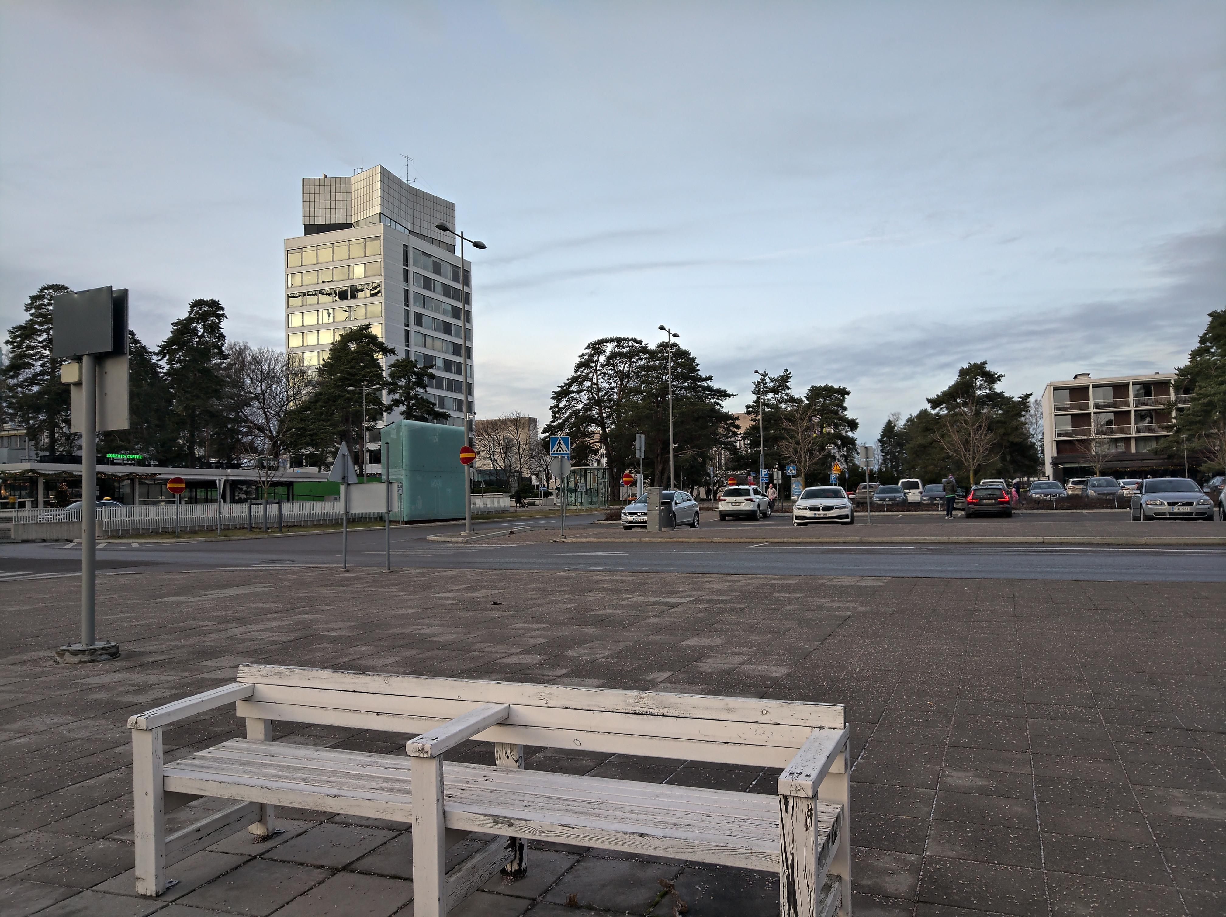 The irresistible beauty of Tapiola, a GreaterHelsinki suburb r/europe