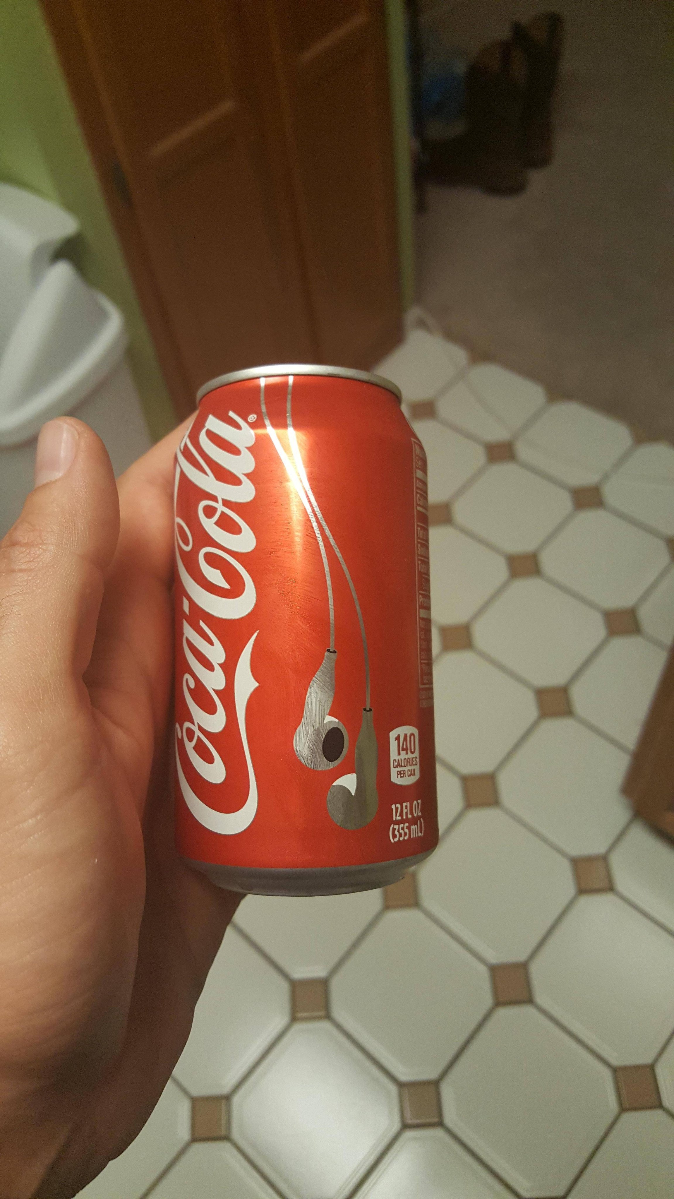 Rare Vintage Coke Can r/pics