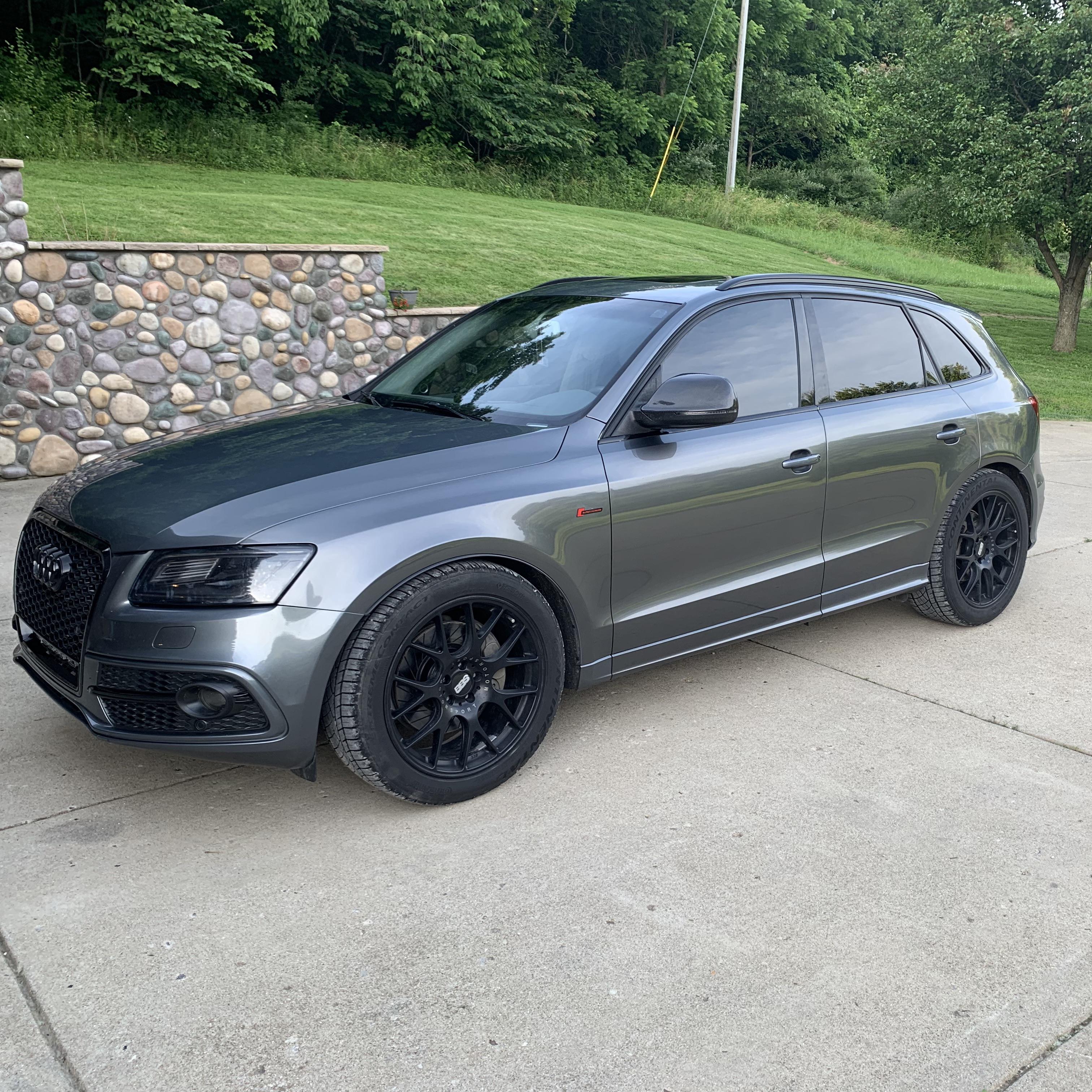 Paint corrected + sealed and waxed my Q5 r/Audi