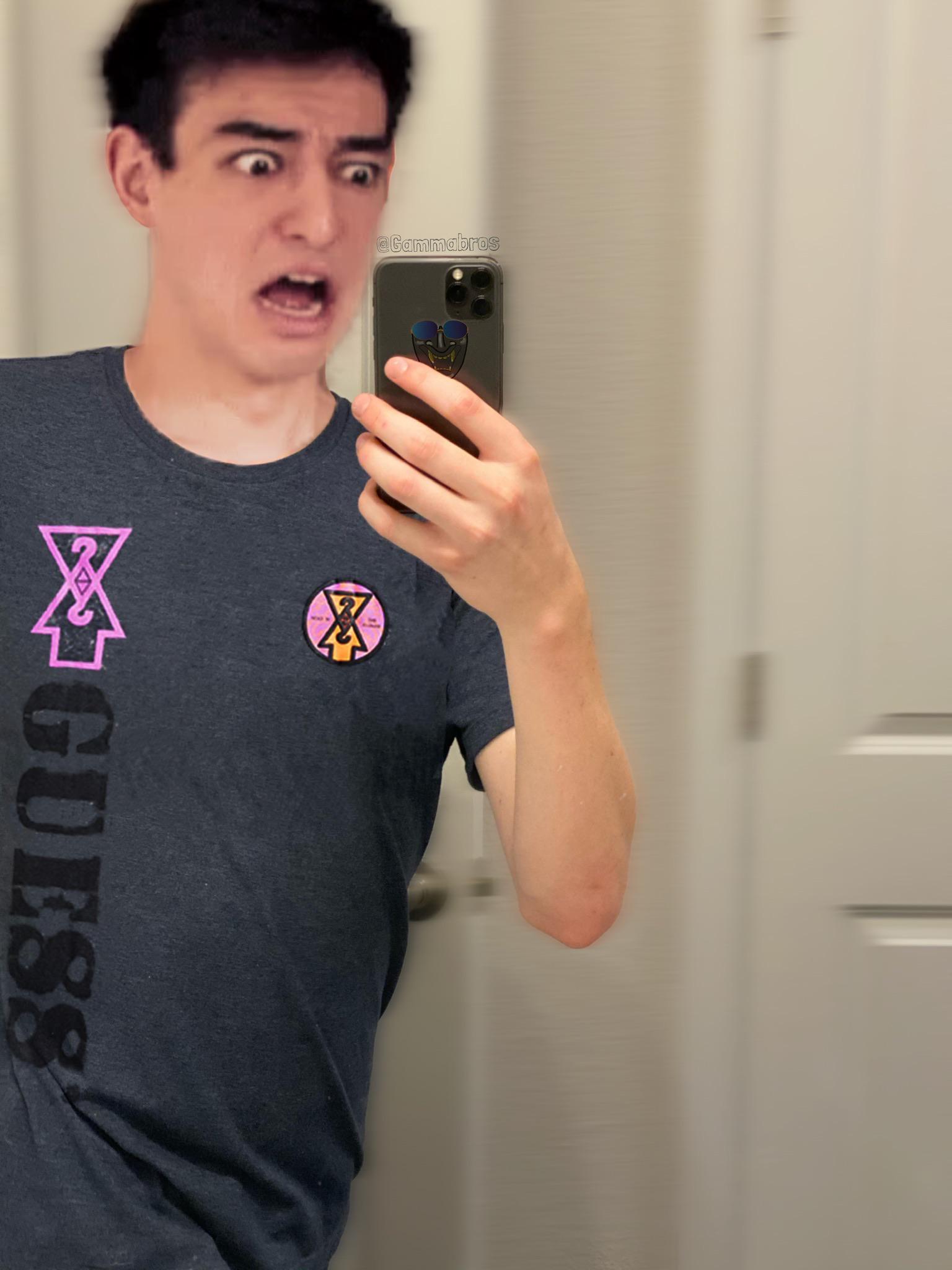 Just got that drip. But she still won’t unblock me PinkOmega
