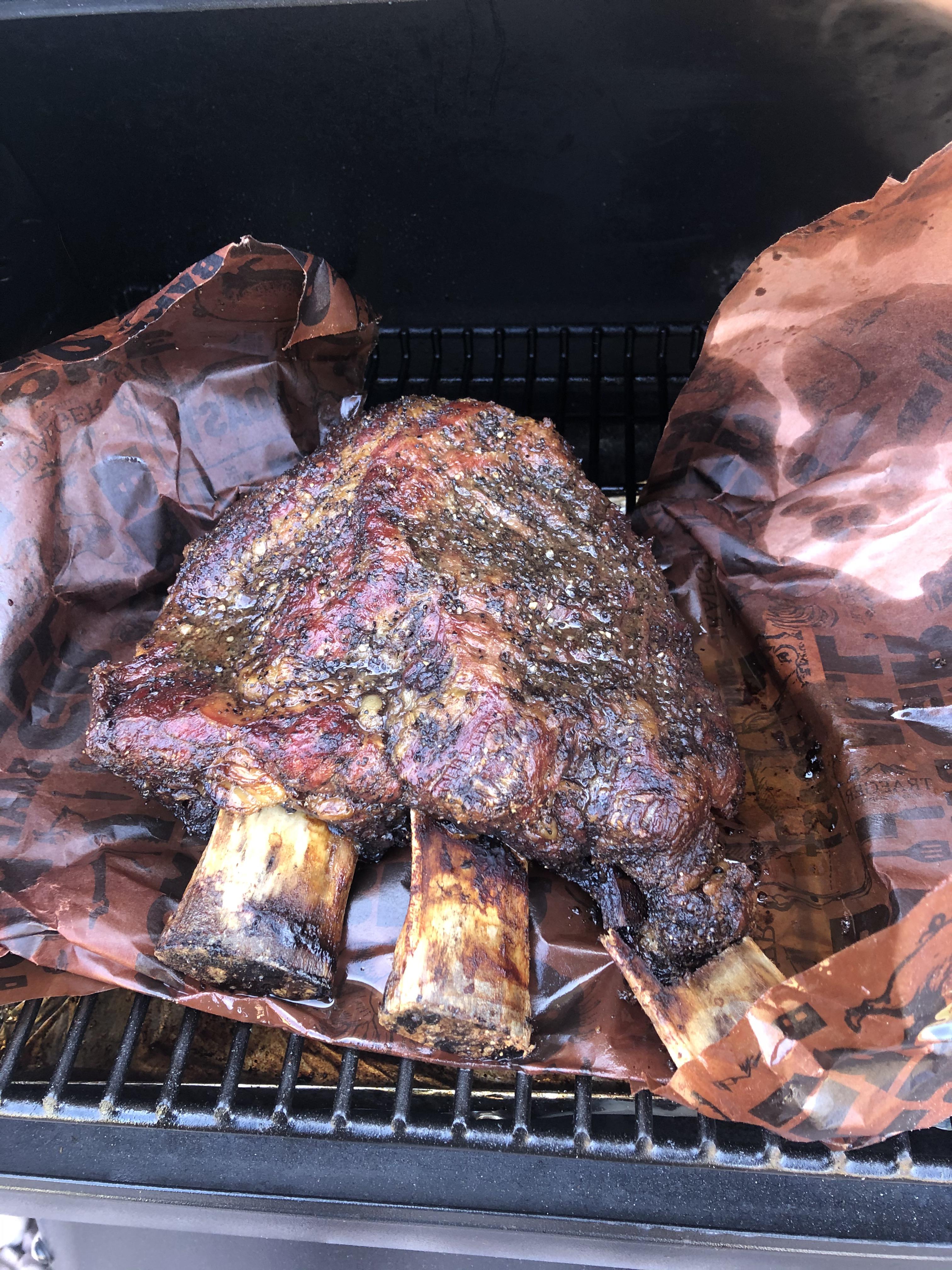 Giant beef ribs! Brisket on a stick r/Traeger