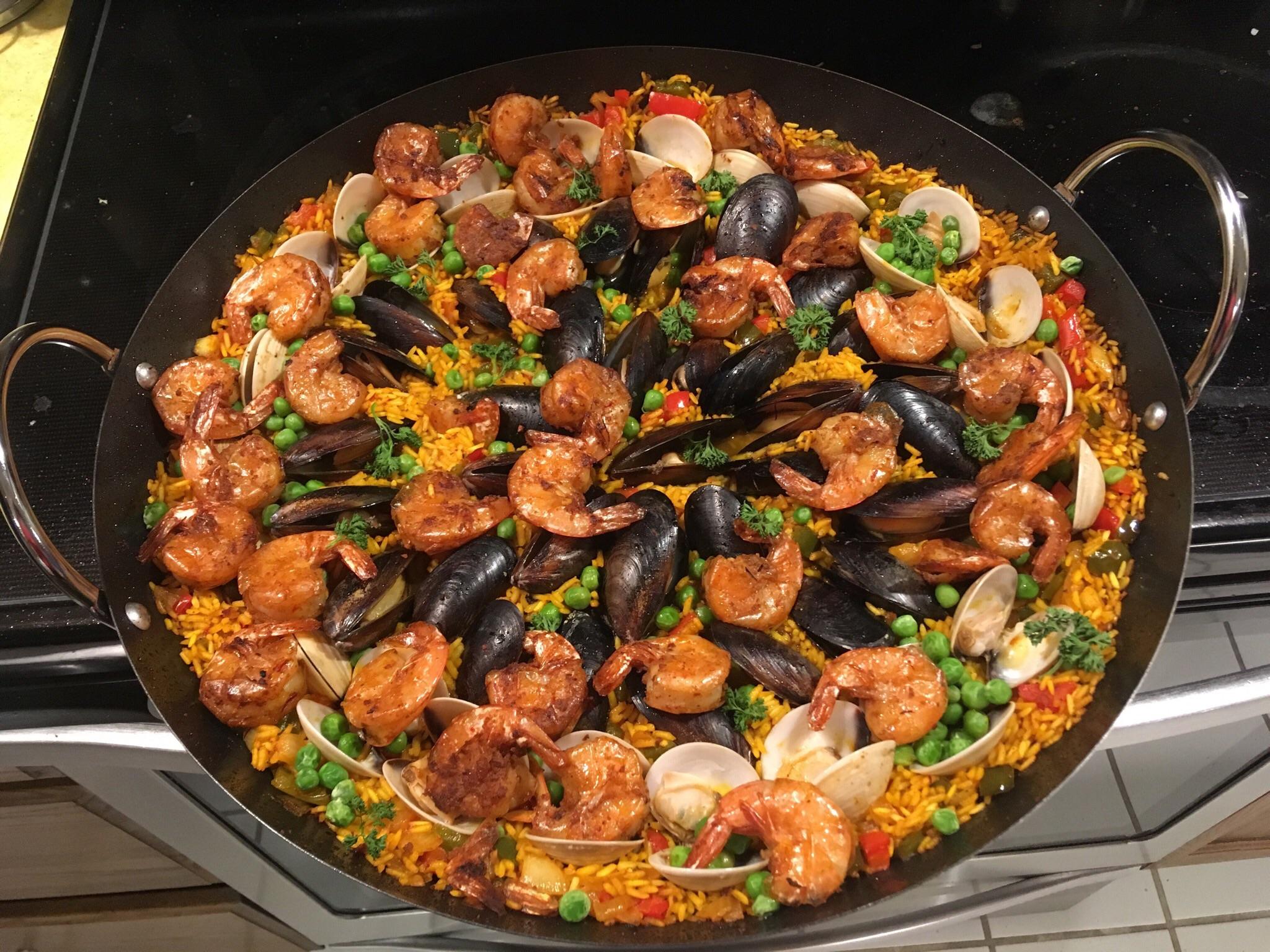 [Homemade] Seafood Paella r/food