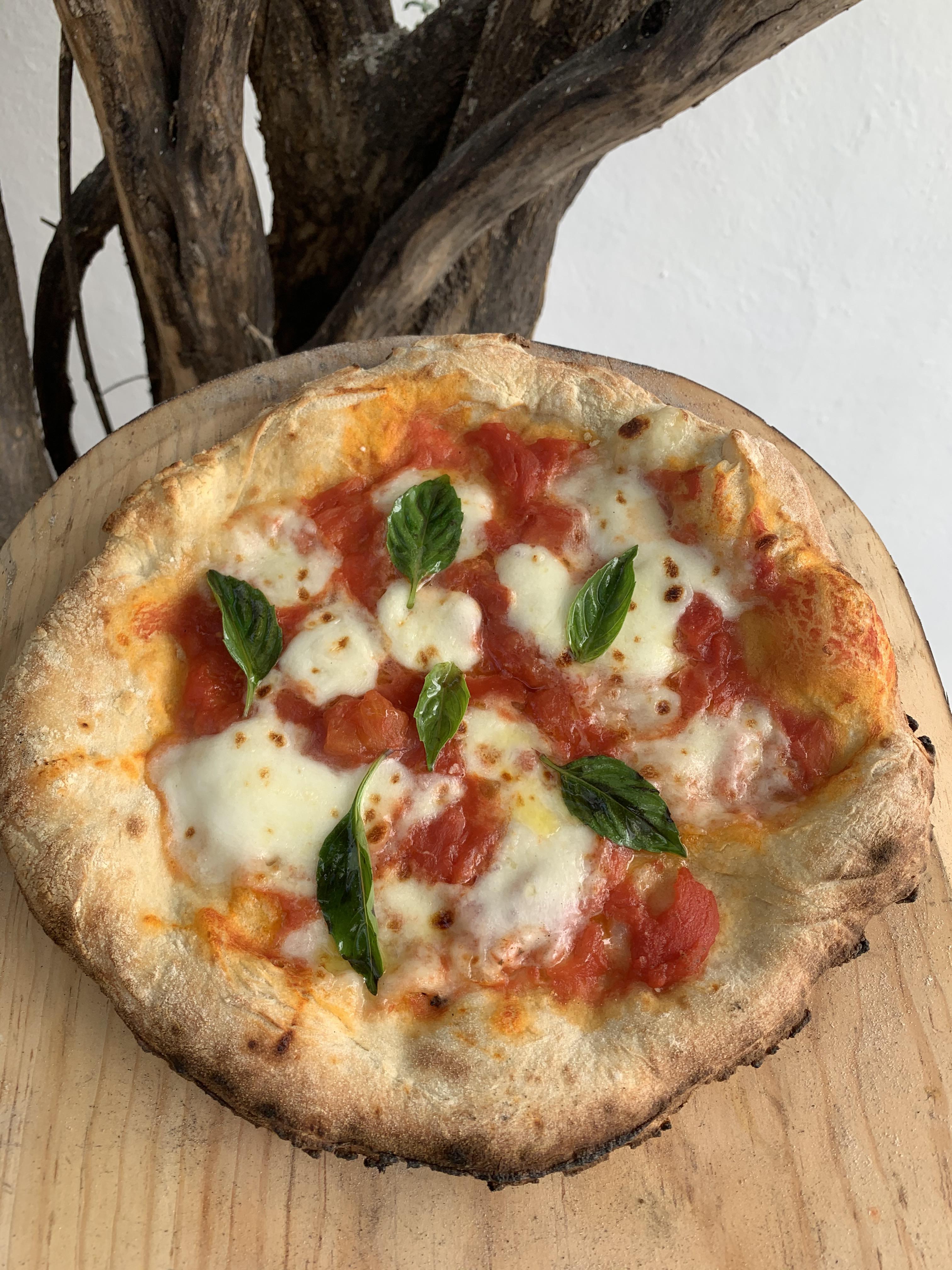 Naples style pizza r/Pizza