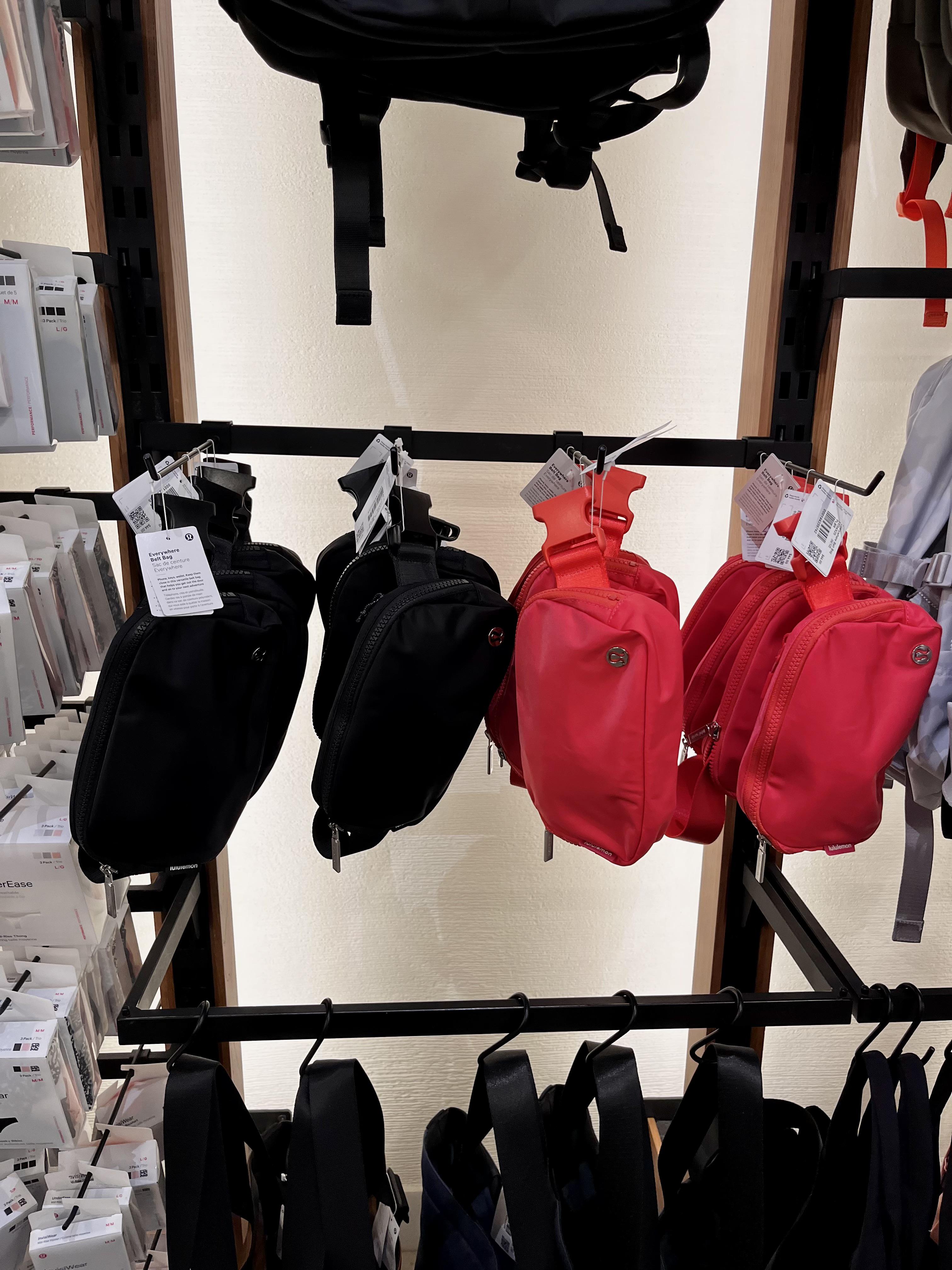 Everywhere belt bag restock today 😍 Pale Raspberry & Black lululemon