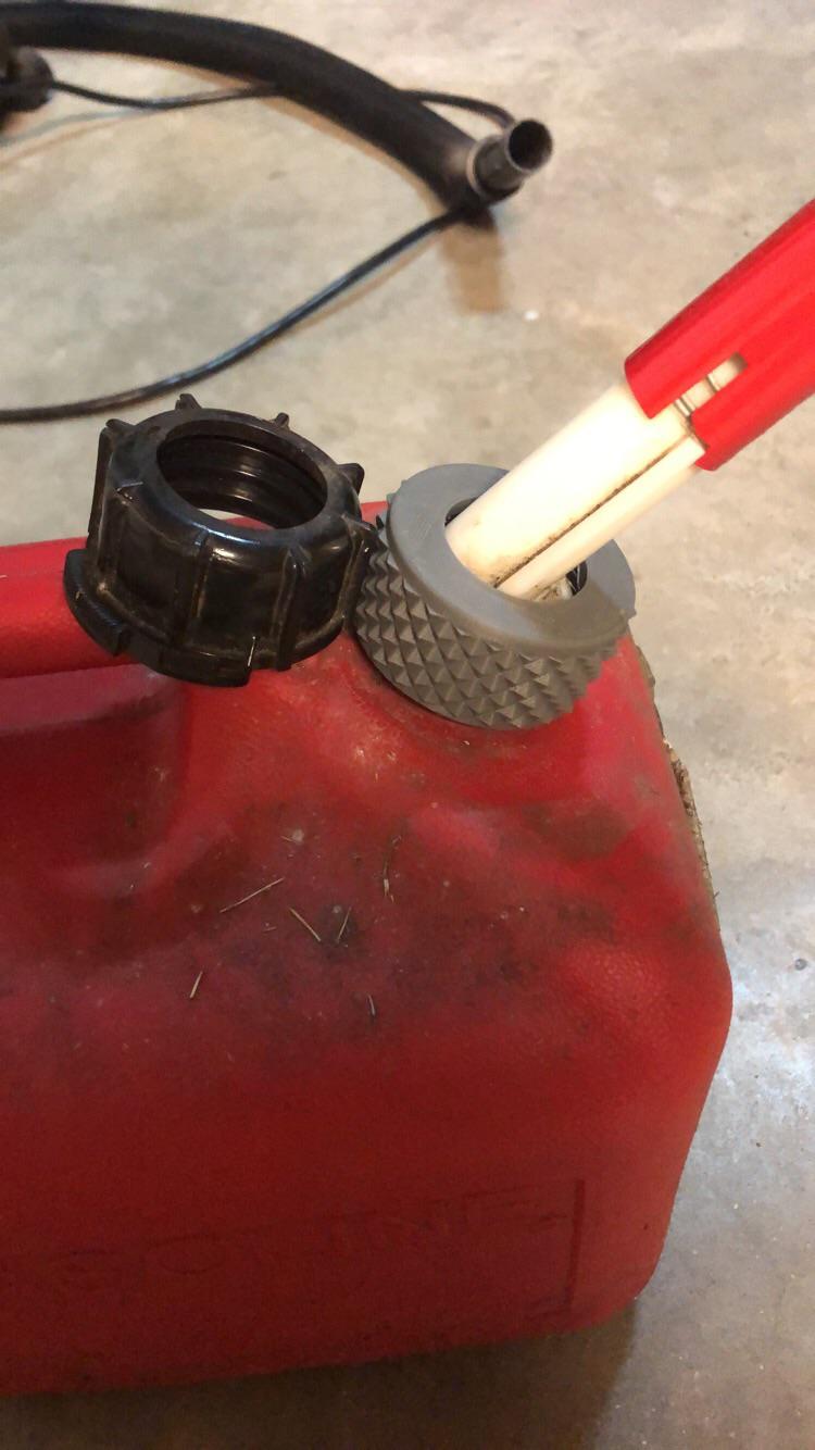 Old gas cap broke, so tada... r/functionalprint