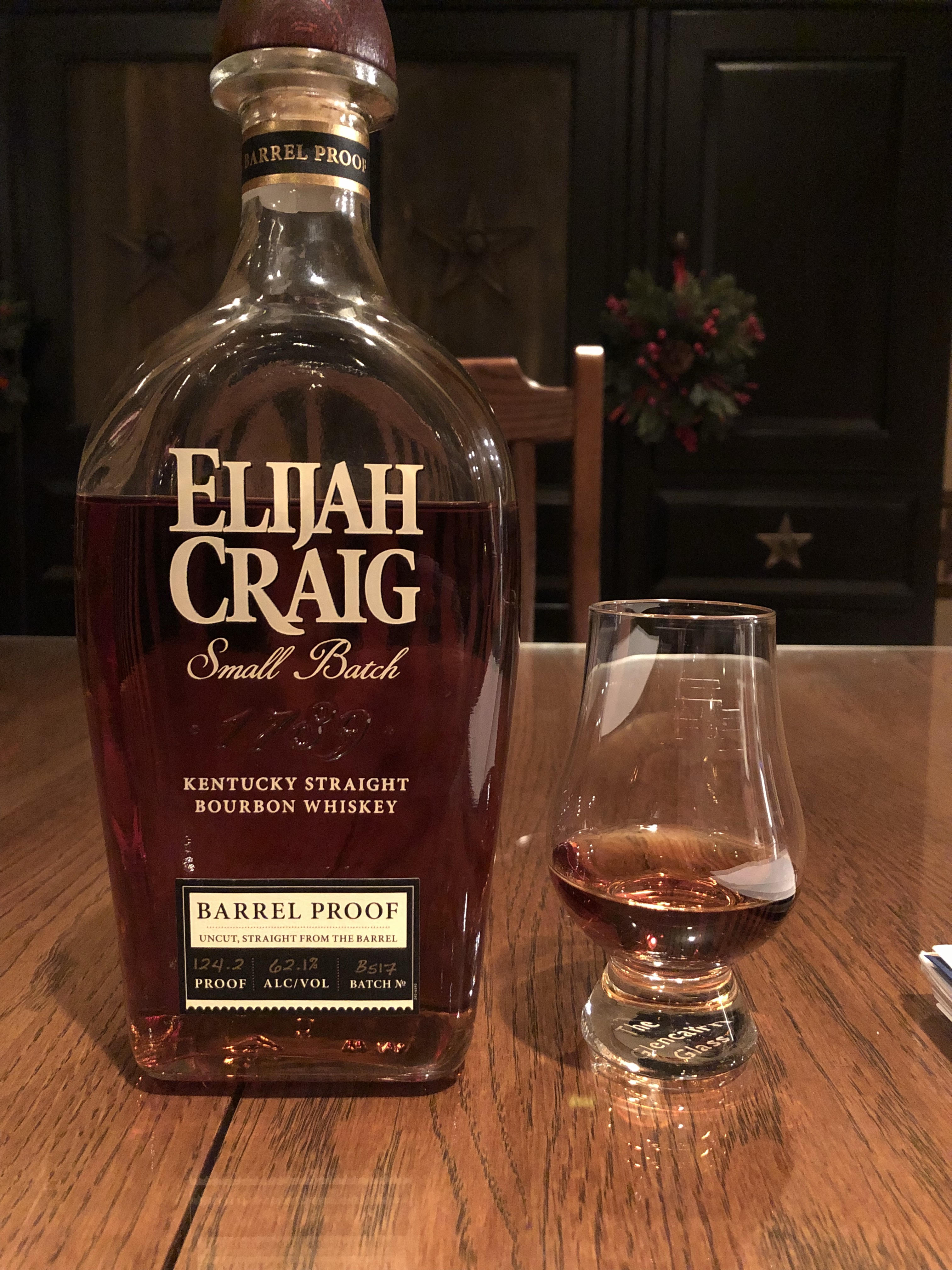 Review 10 Elijah Craig Barrel Proof (B517), Network review 12 r/bourbon