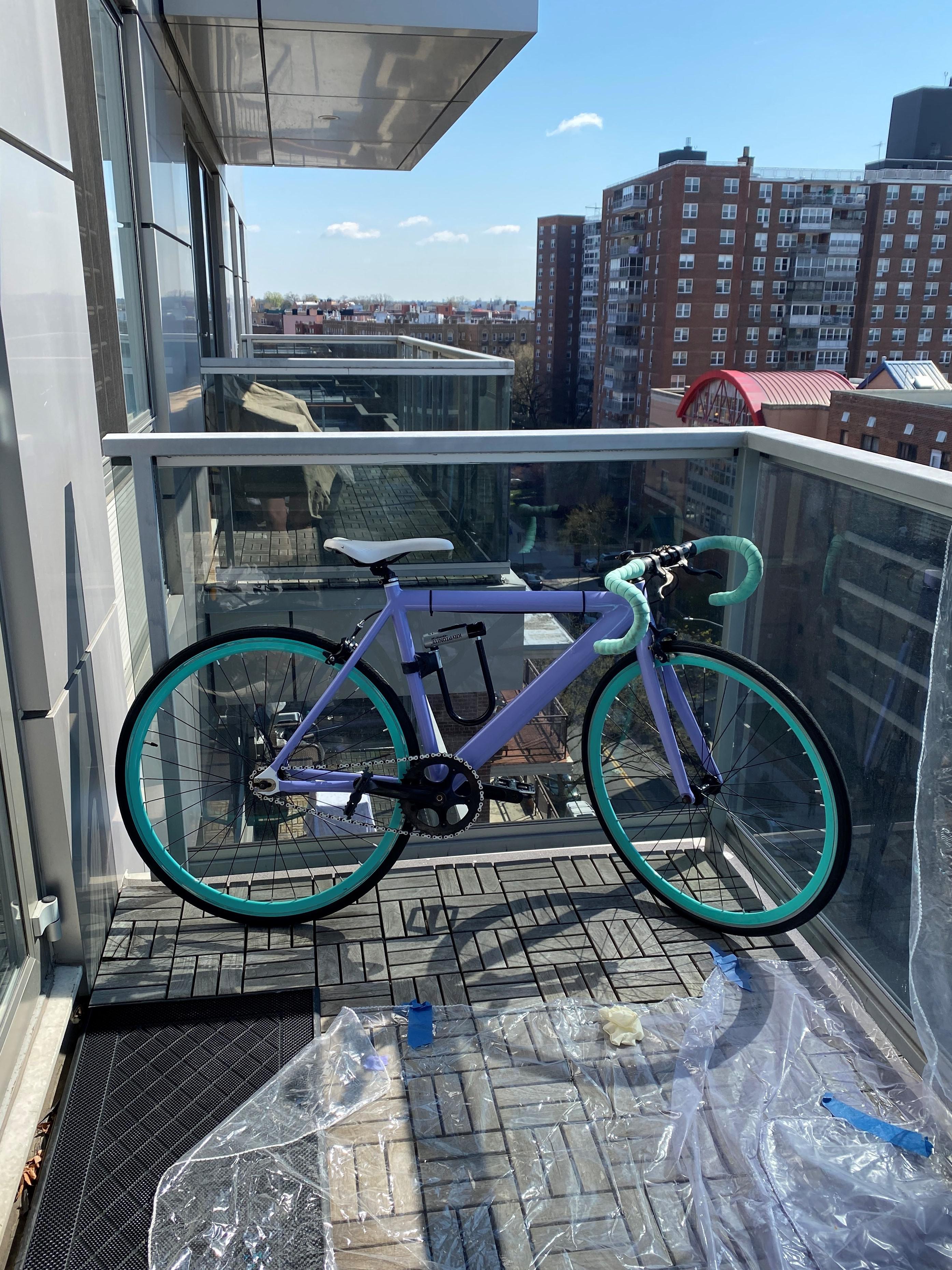 Spraypainted my bike to give it some new life. Think it turned out