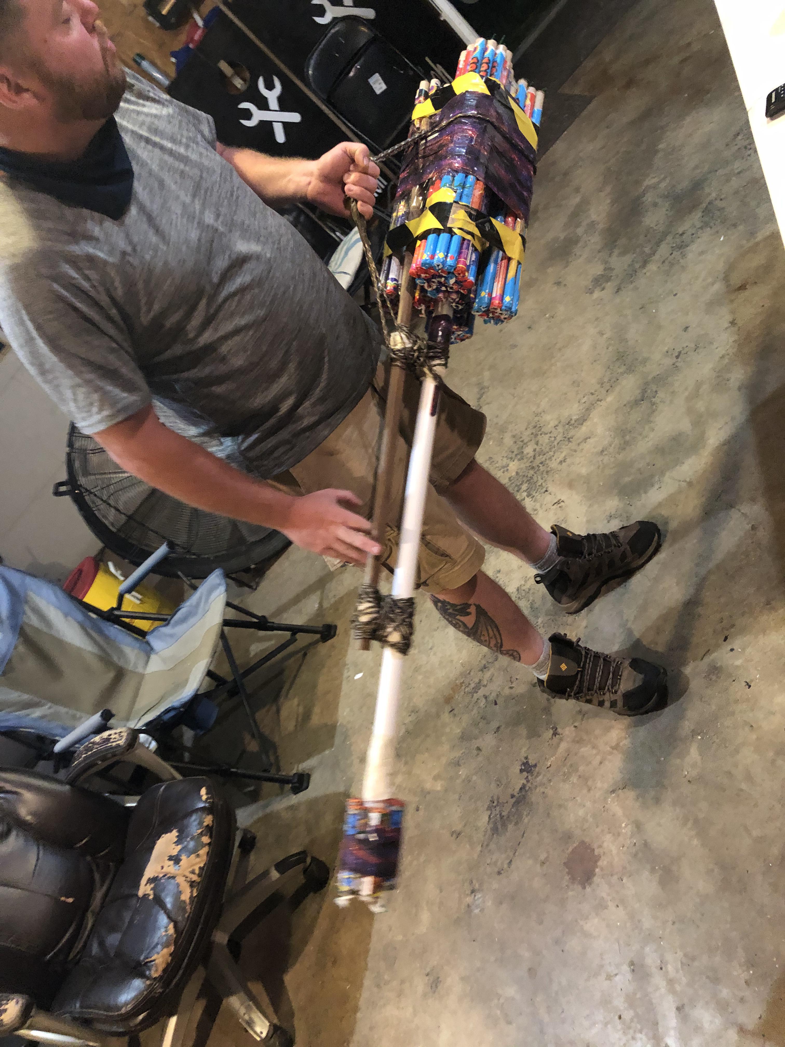 Who wants to see my Roman candle minigun go off? r/fireworks