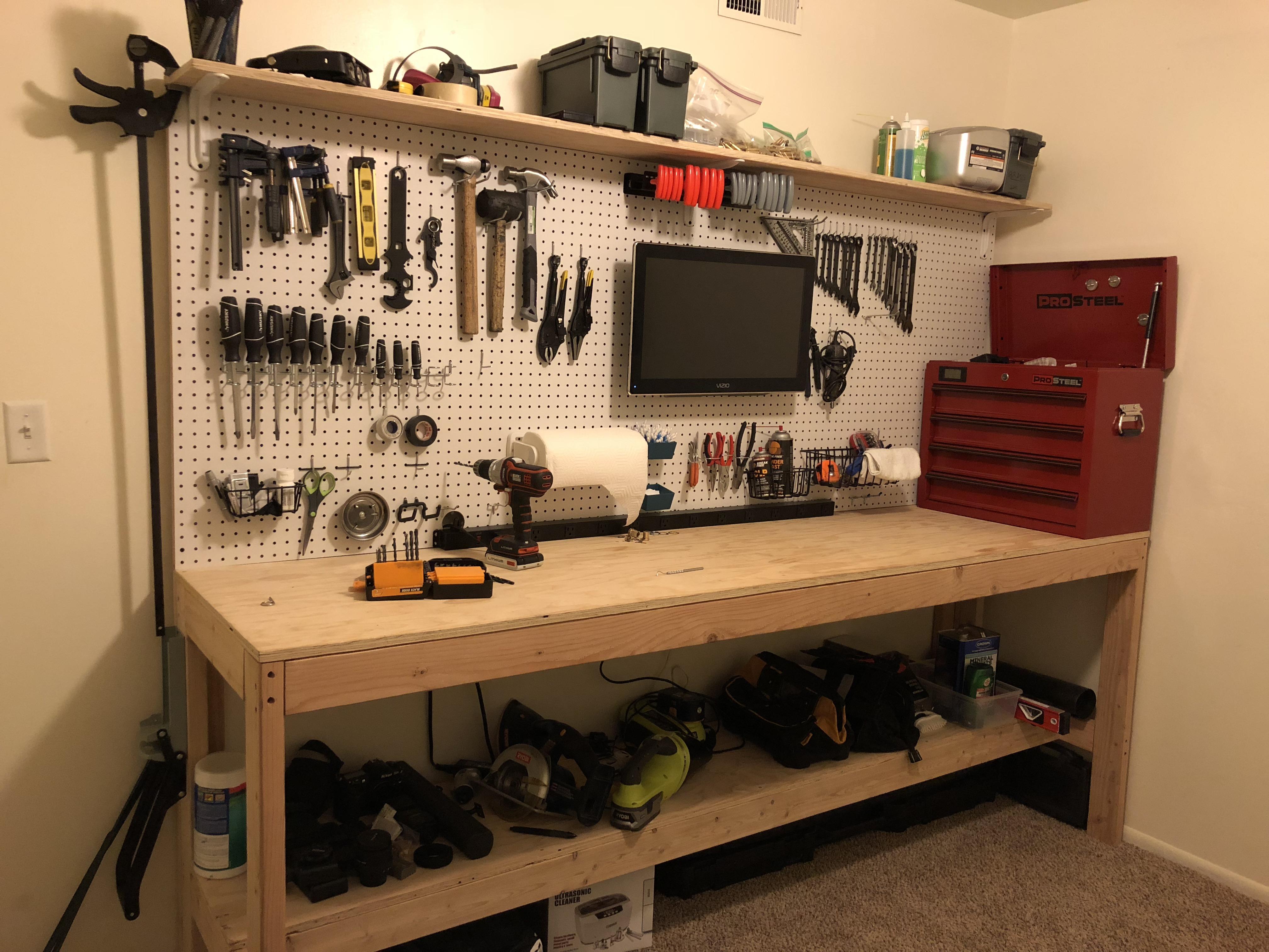 The finished apartment workbench! r/Workbenches