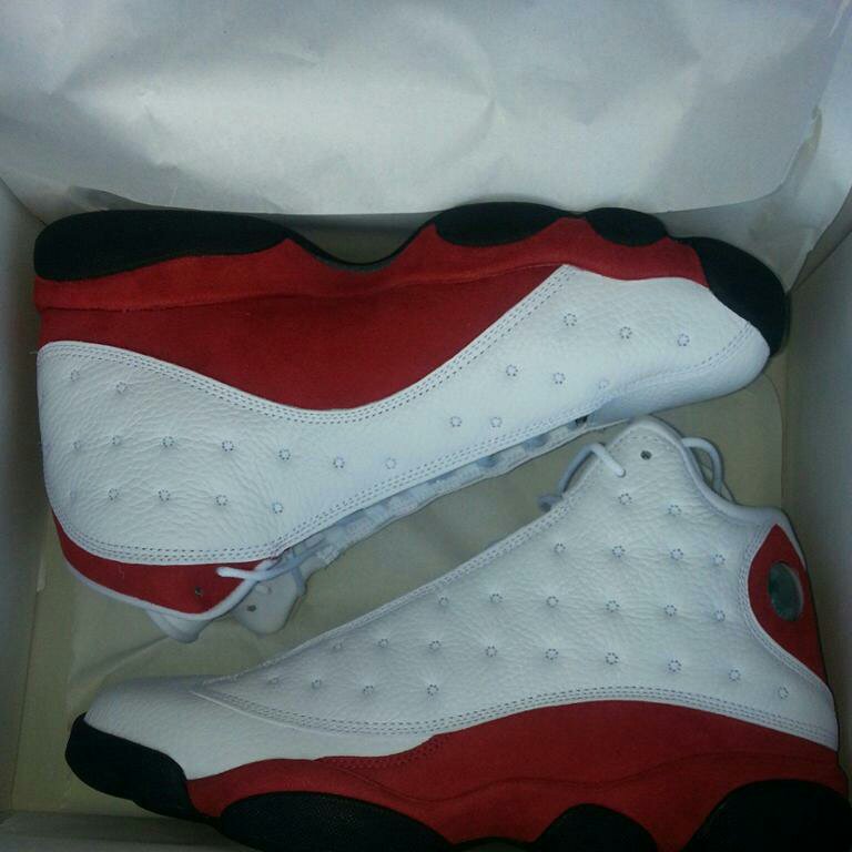 New pick up Jordan 13 Chicago. r/Sneakers