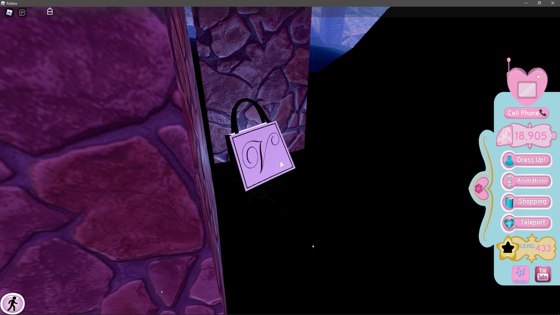 i found the one bag which i needed in new year update.. r/RoyaleHigh