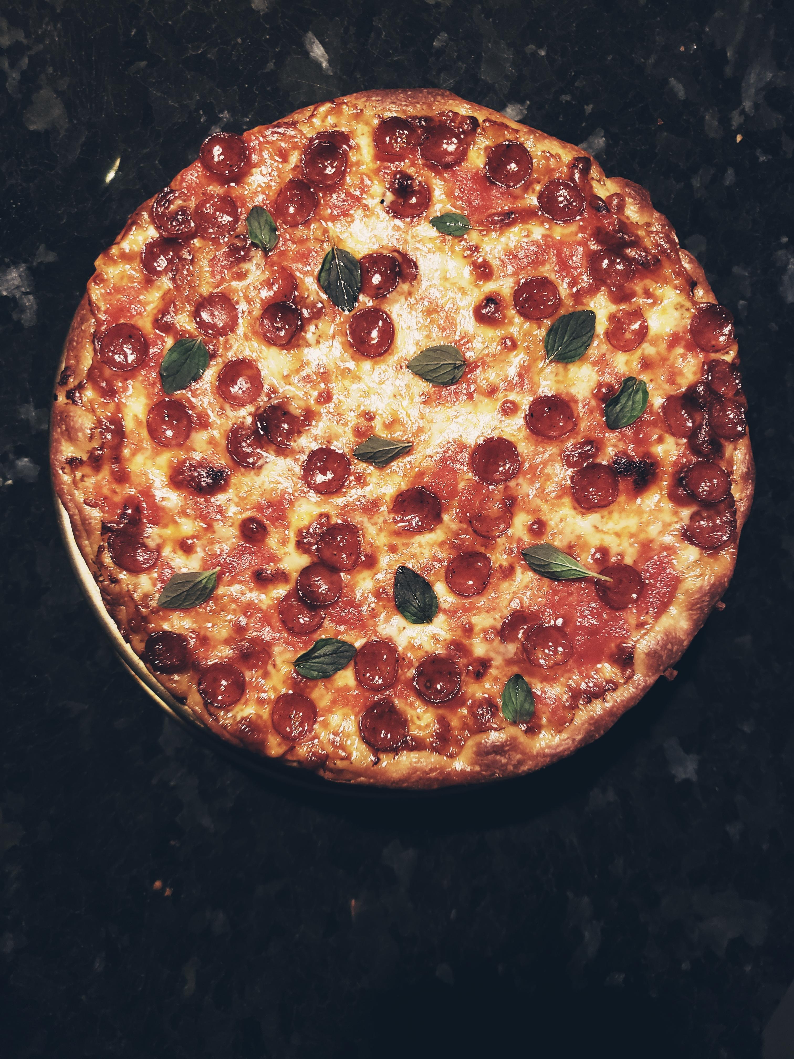 Cheese, Sauce, Pepperoni + Fresh Oregano r/Pizza