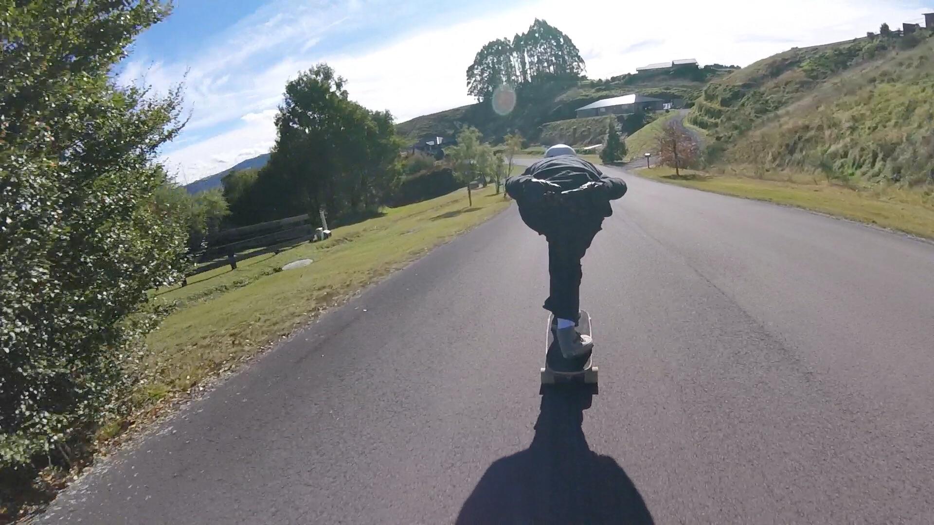 Straight Tucking in New Zealand r/longboarding
