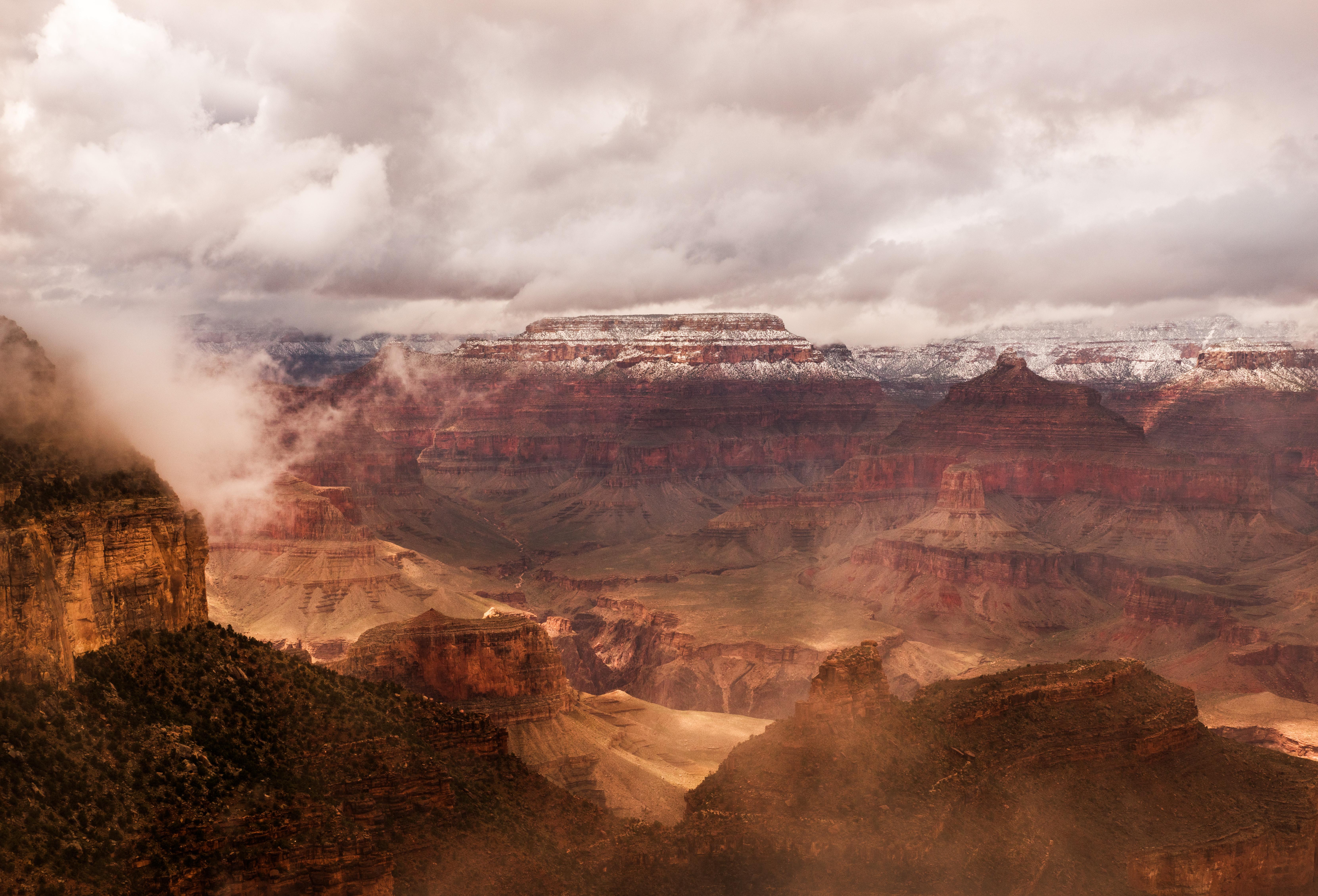 Rare late spring snow on the Grand Canyon rim [6647×4518] Wallpaperable