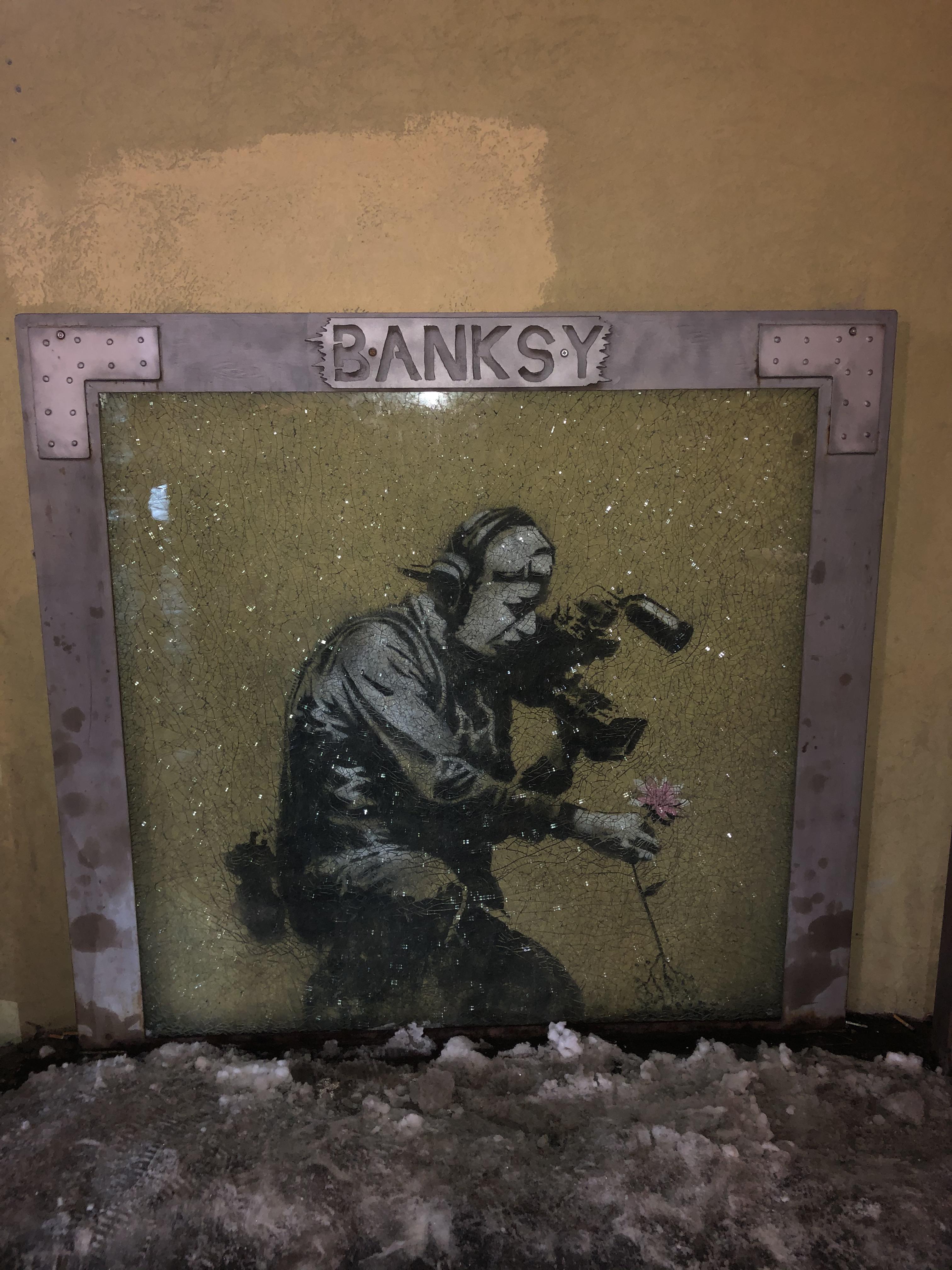Found a banksy piece in Park City, Utah tonight. r/Banksy