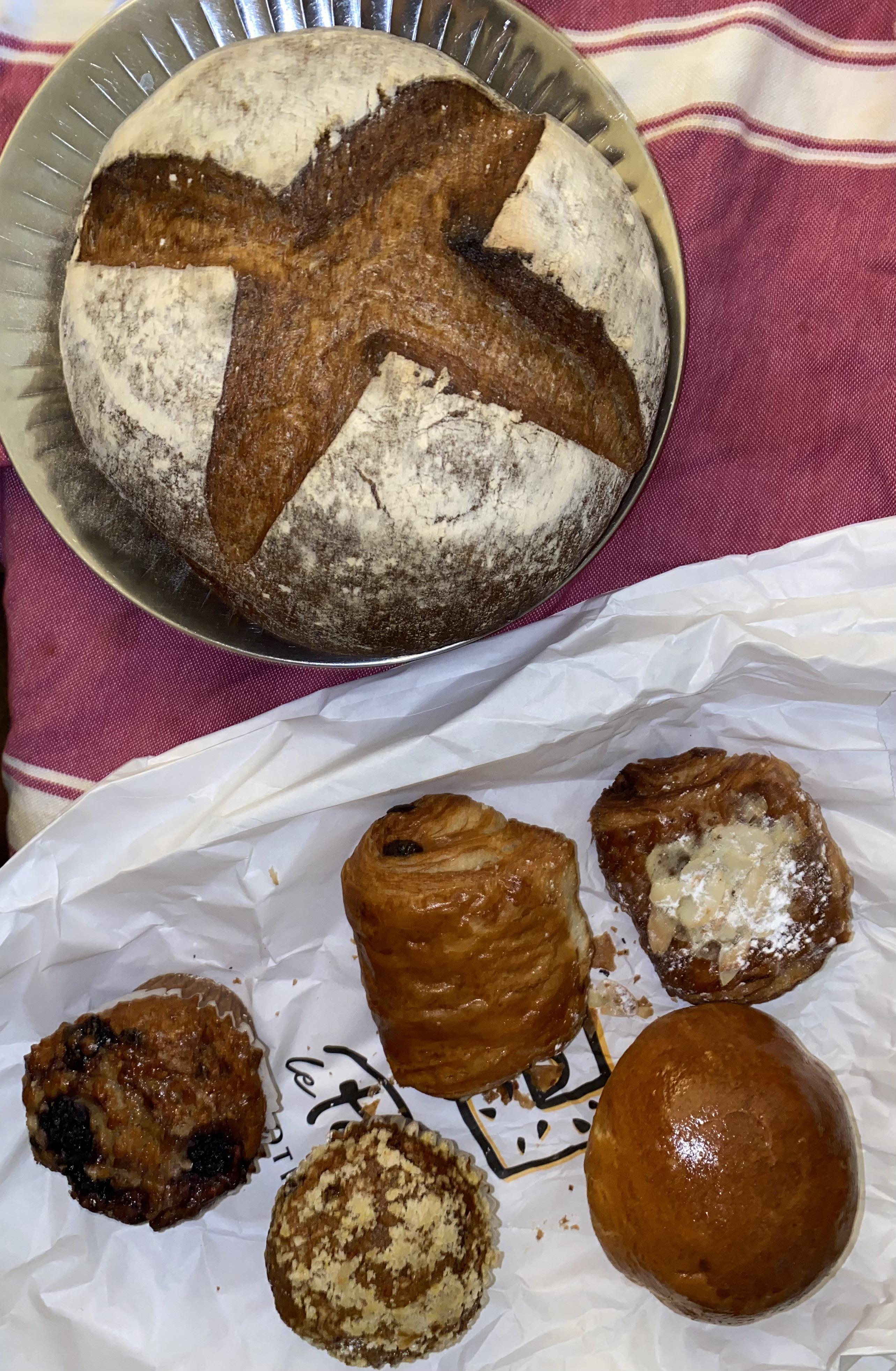 5 Le Pain Quotidien Wildwood, Bethesda. 5 baked goods & a loaf of