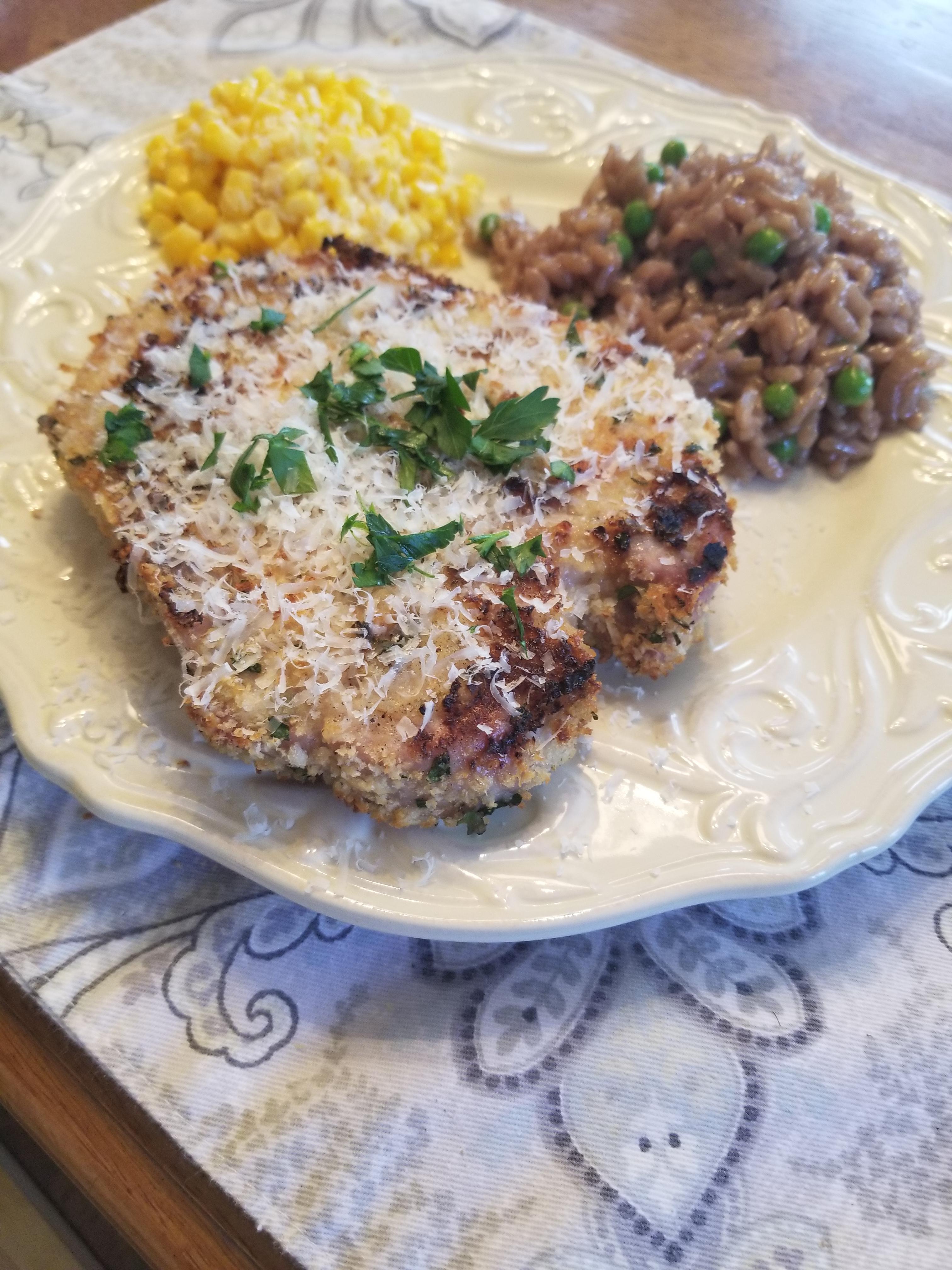 [HOMEMADE] Grilled Center Cut Pork Chop with red wine risotto and corn