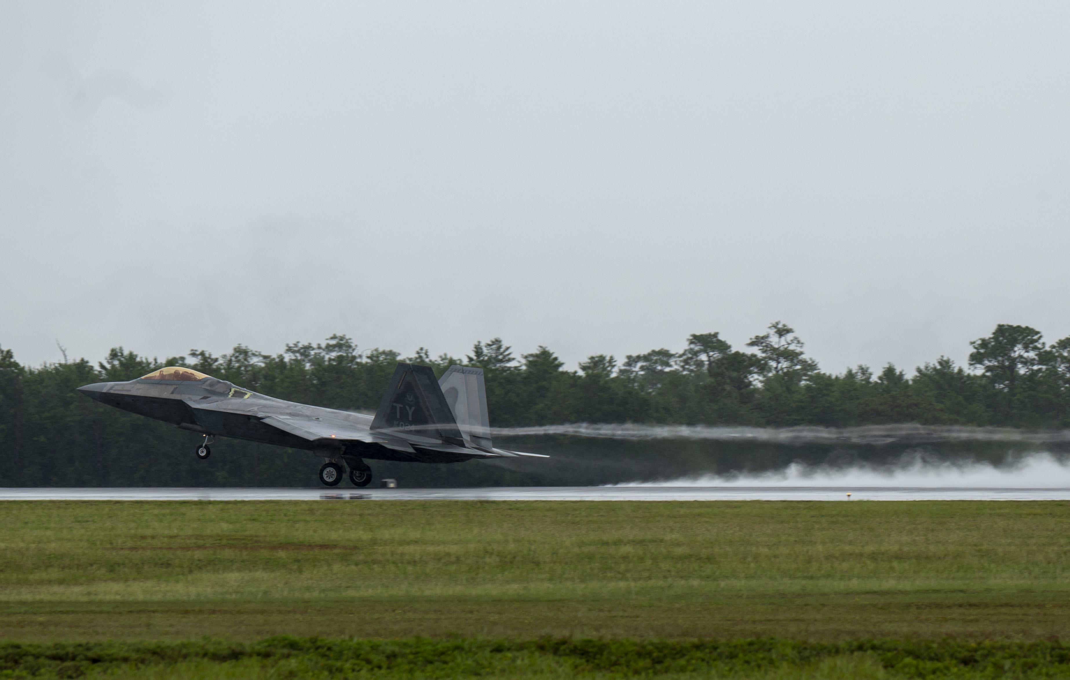 F22 Raptor assigned to the 43d Fighter Squadron takes off at Eglin Air