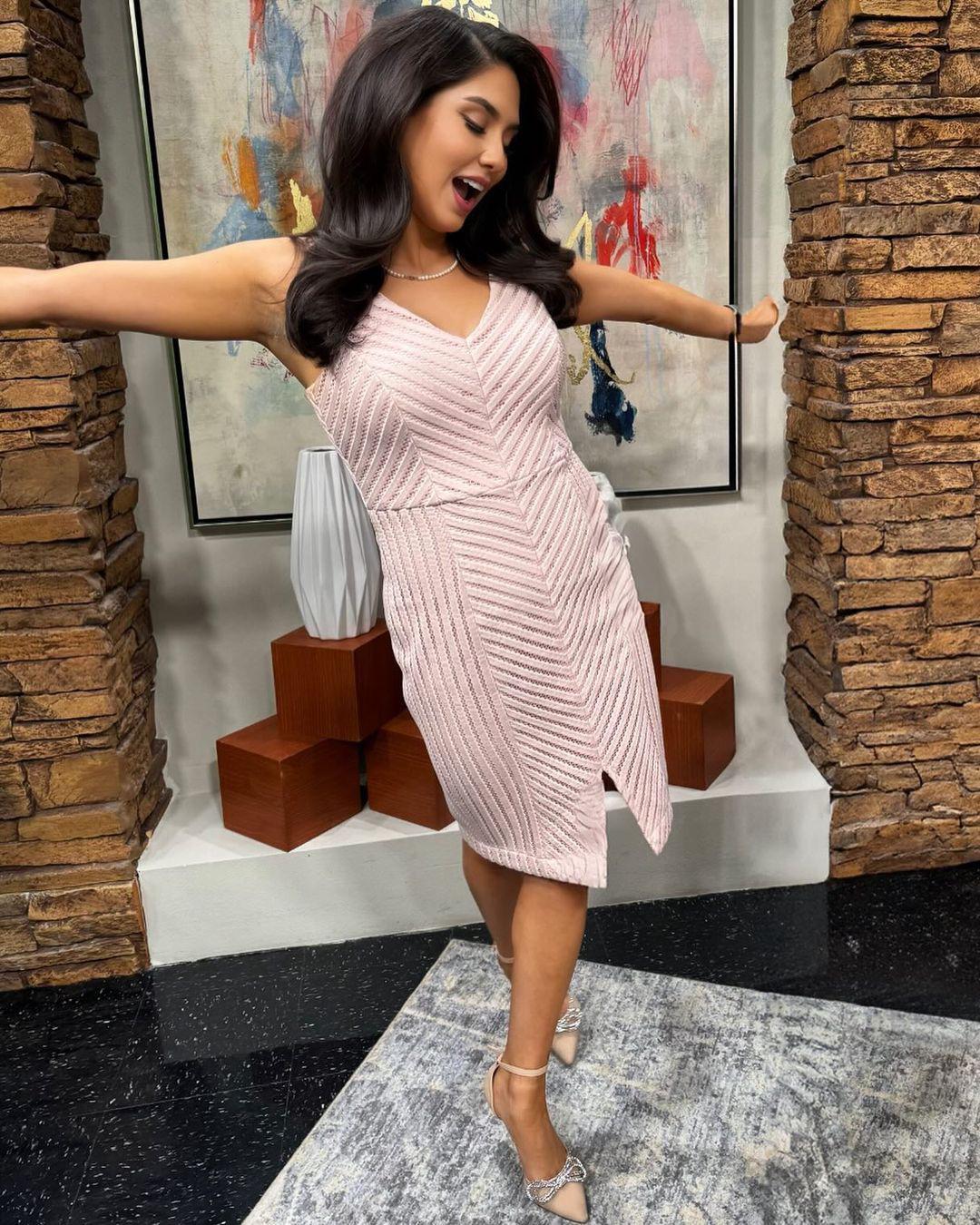 Stephanie Chavez (Krqe) - Sexy
