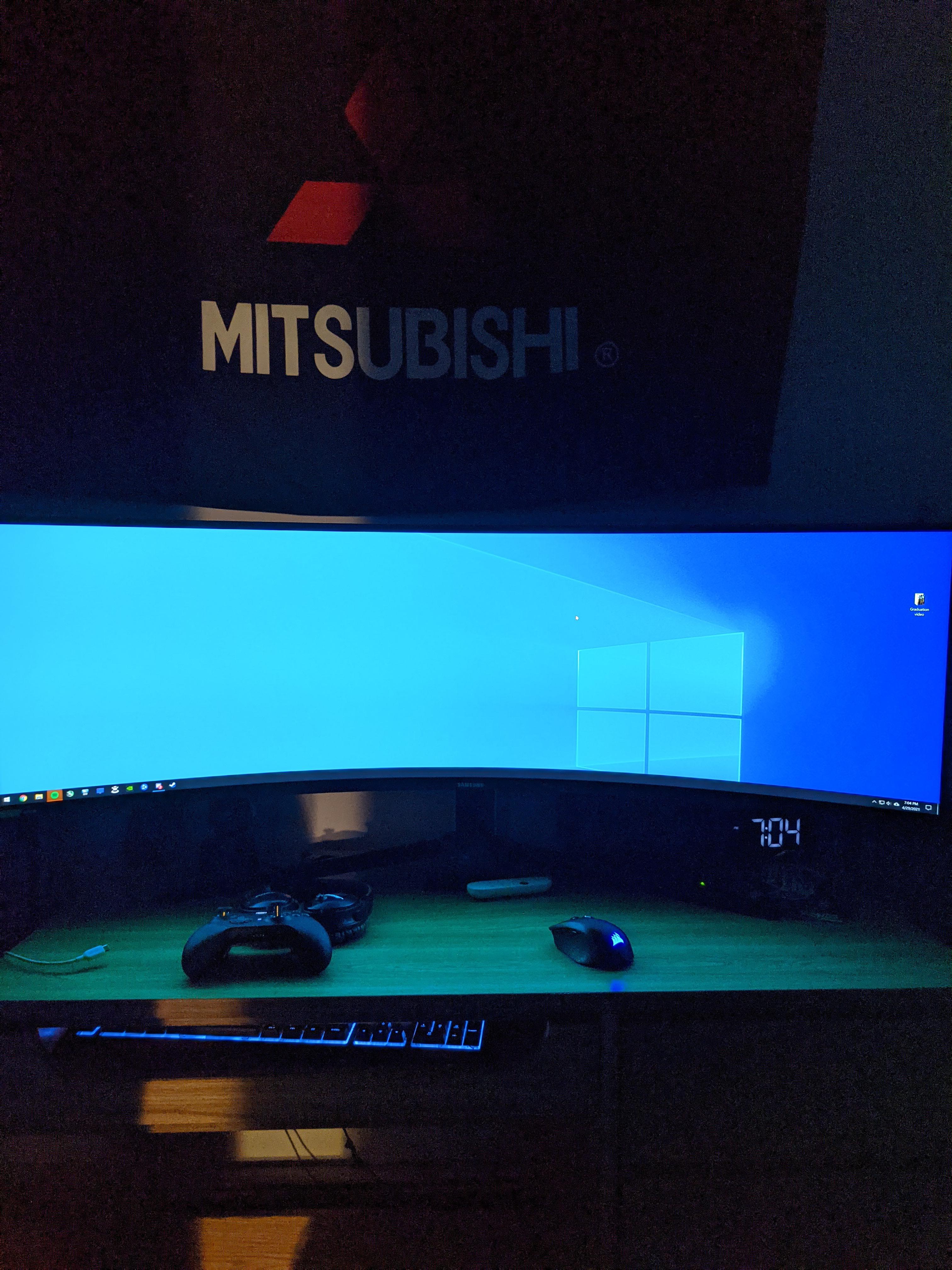 Good wall mount for Samsung Odyssey G9? Anyone have any