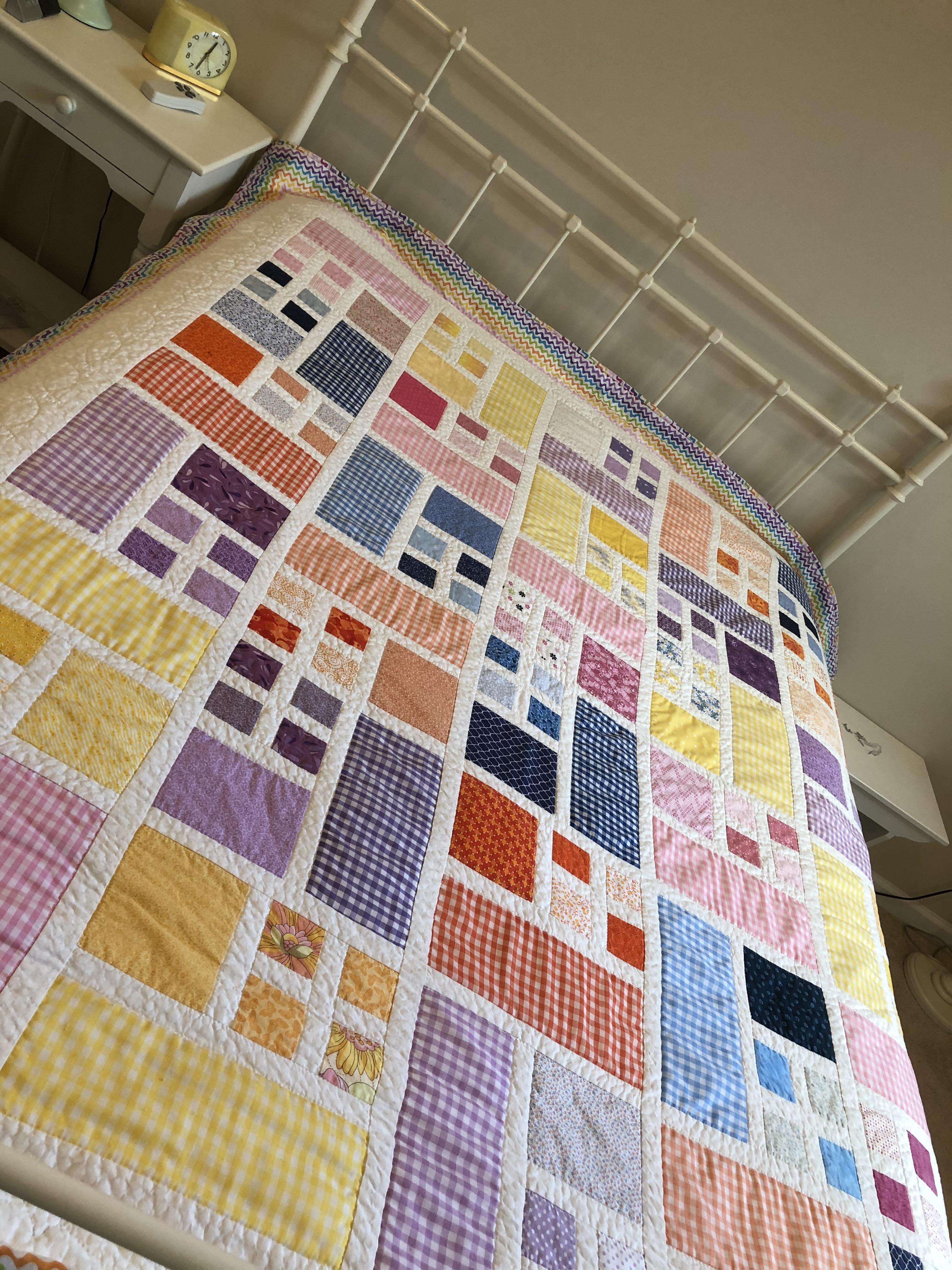 Patio quilt I made for my mother. I’m very pleased with it. r/quilting