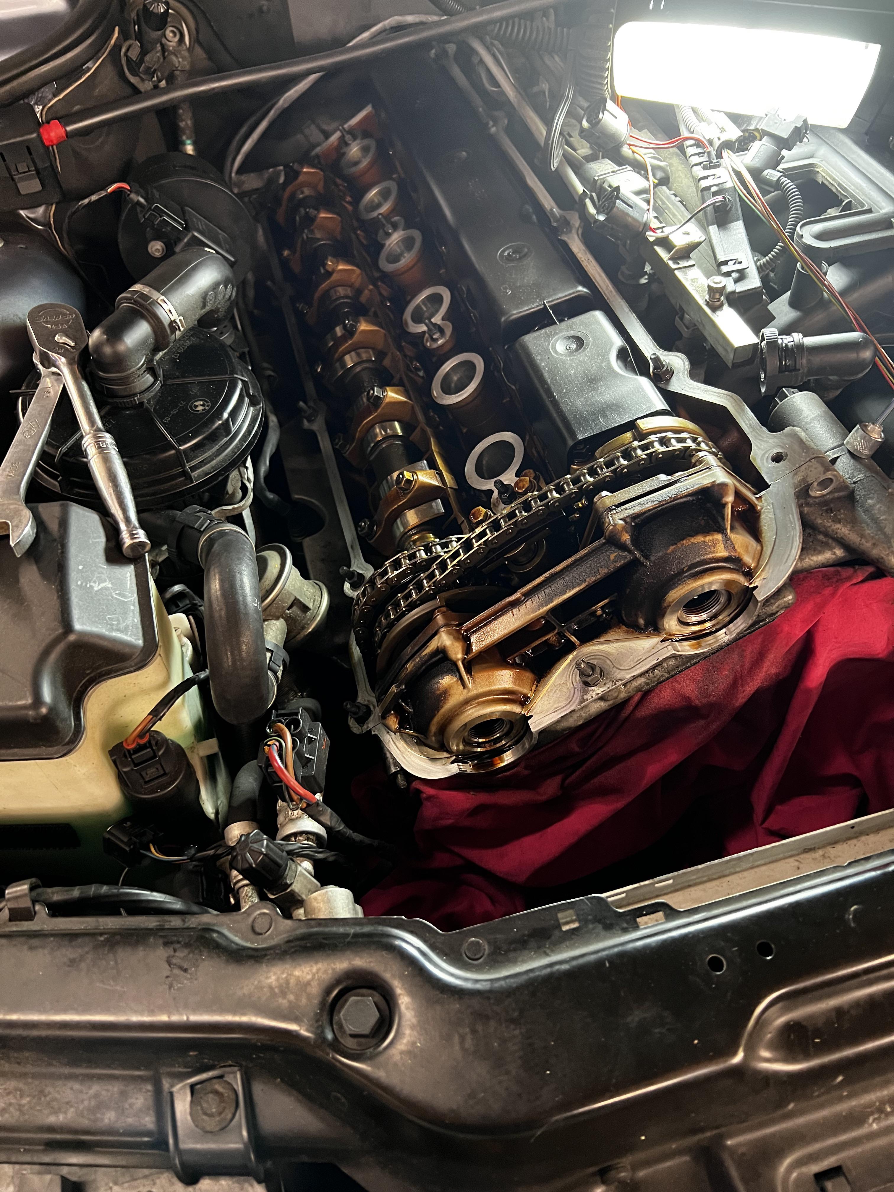 Today be VANOS rebuild day : r/e46