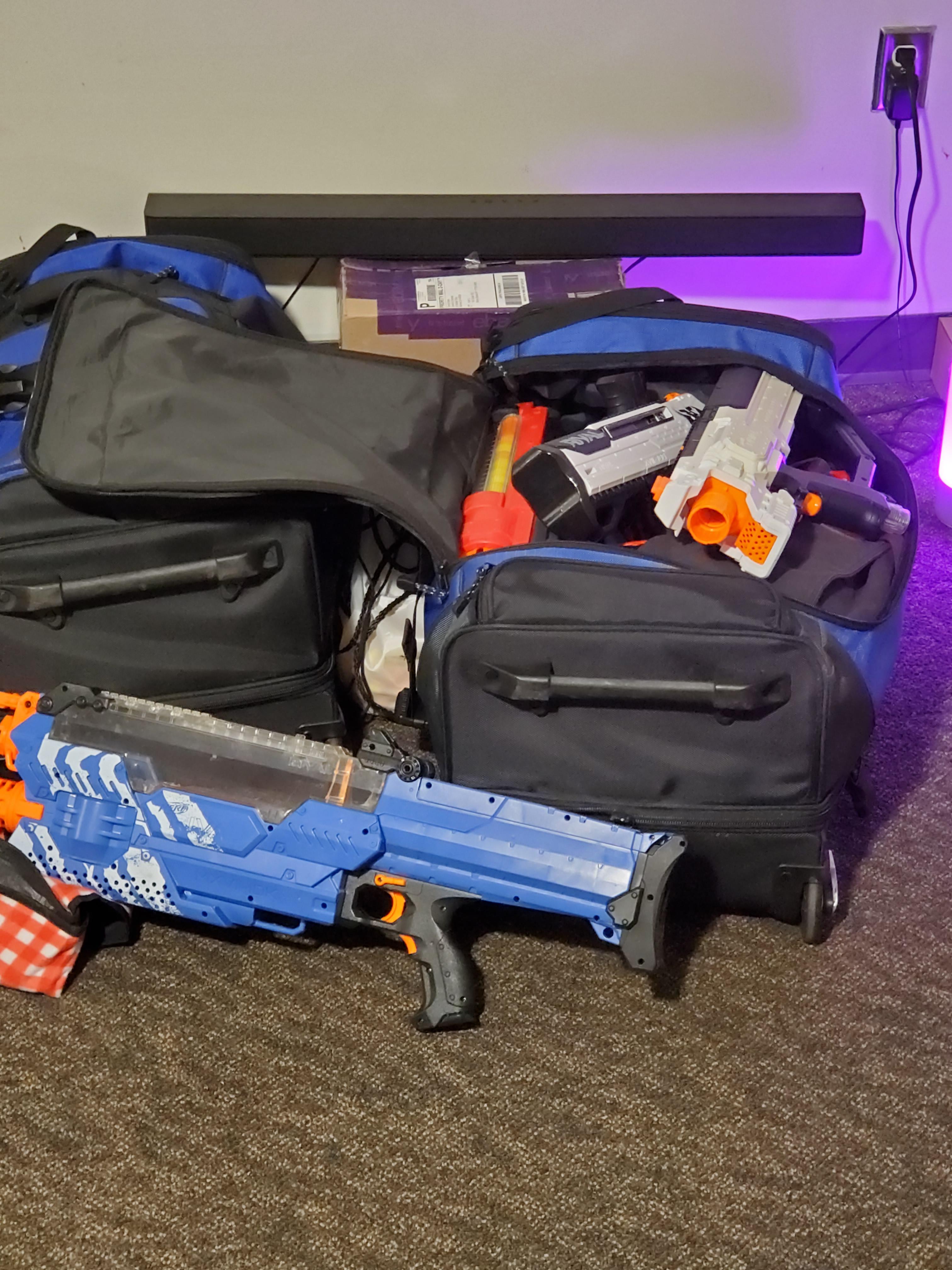 Nerf gang gang at 3pm west apartments inner quad (e, f, g, h) tomorrow