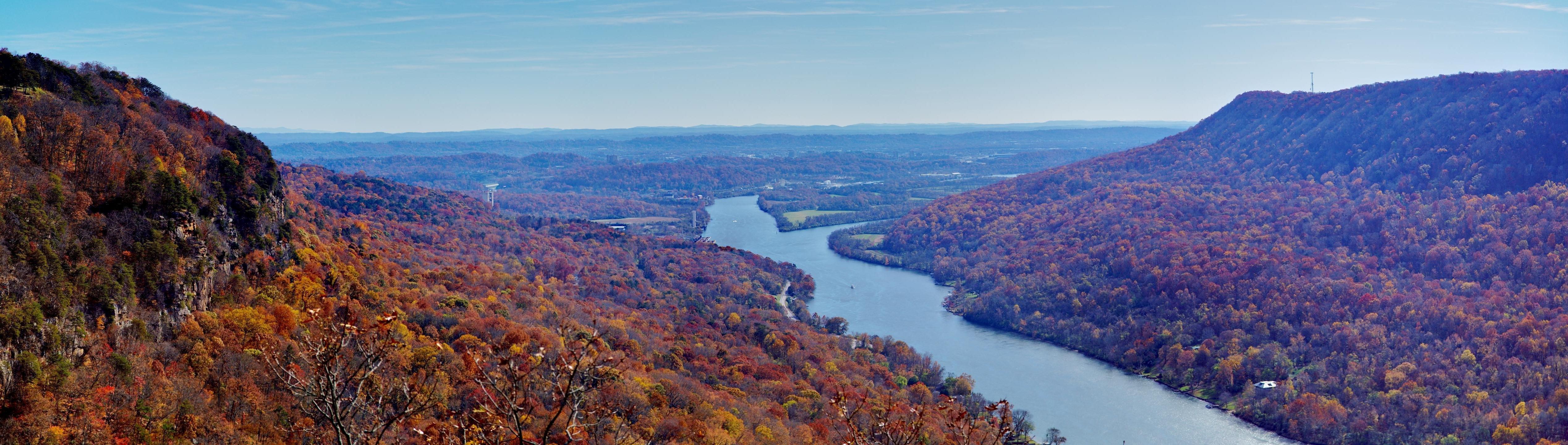 Panorama from Edwards’s Pointe, Signal Mountain, Chattanooga, Tennessee