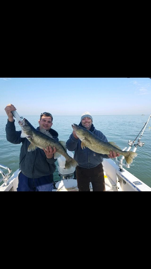 Fall brawl Lake Erie r/Fishing