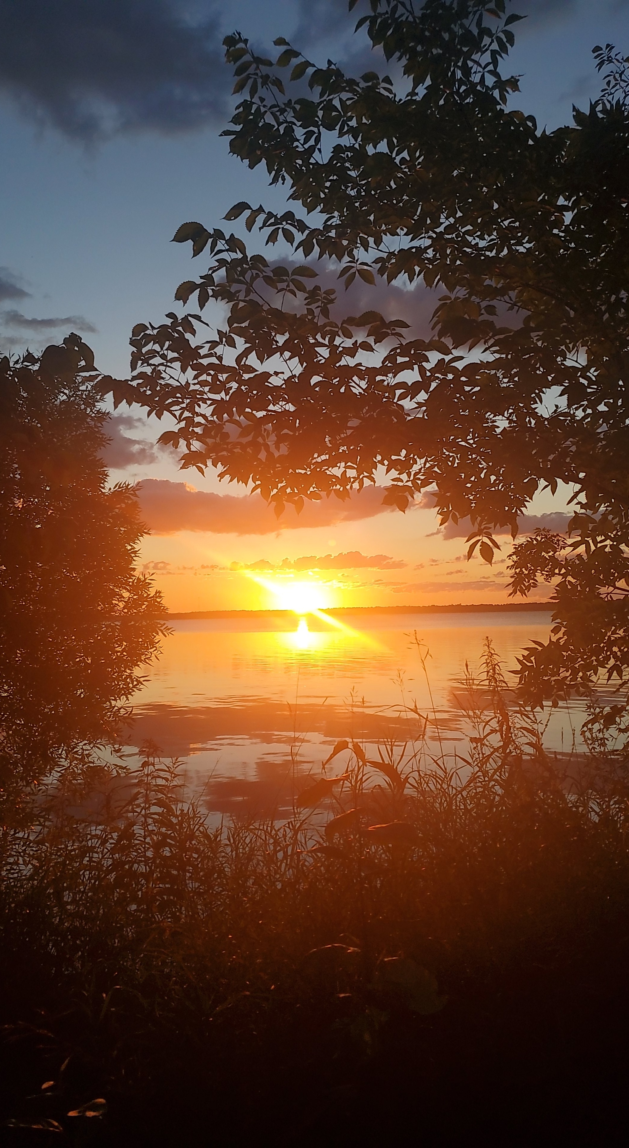 The morning sun. Bemidji, MN r/bemidji