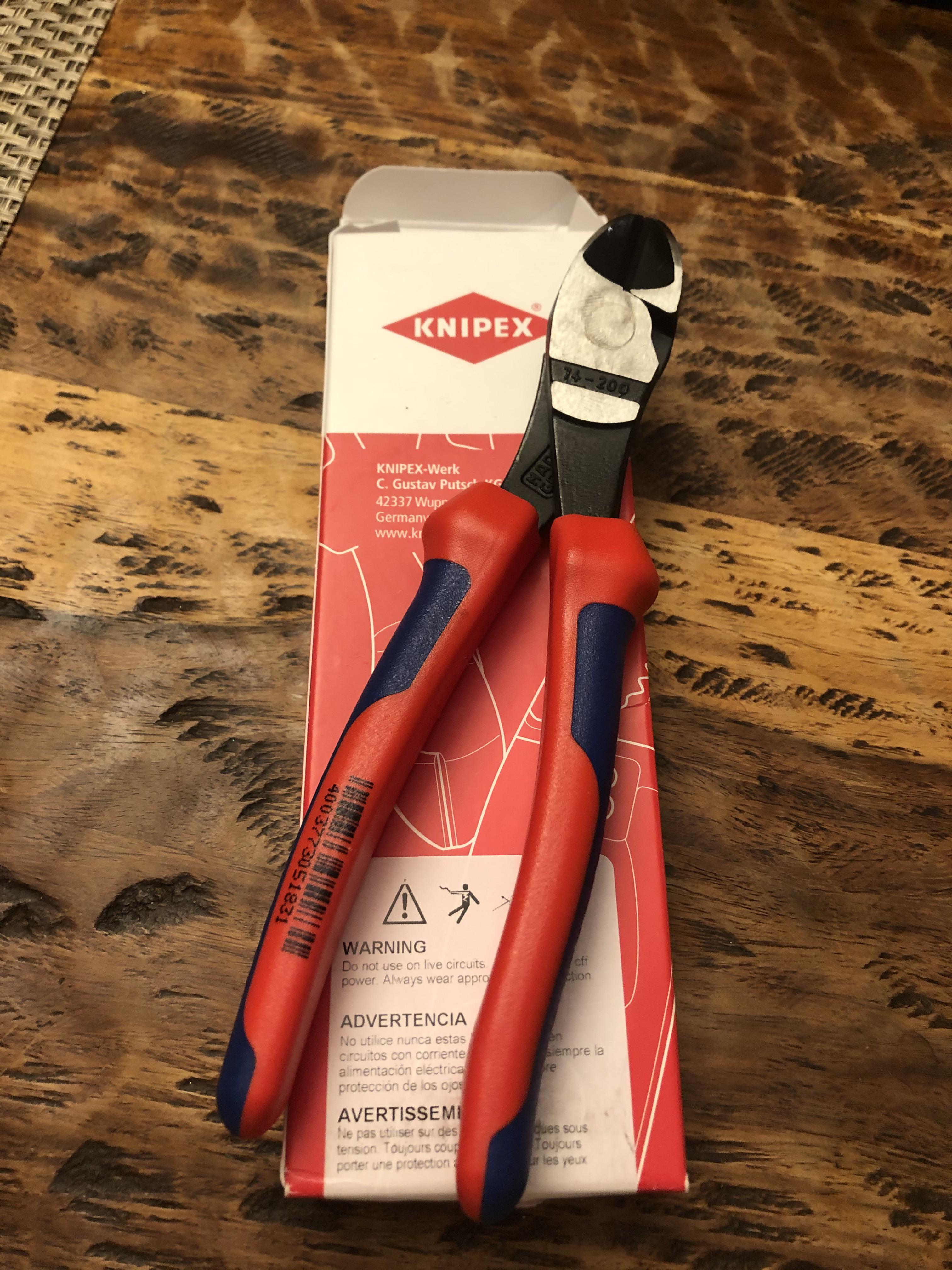 Late arrival in the meat shipment. My absolute favorite sidecutters. r/electricians