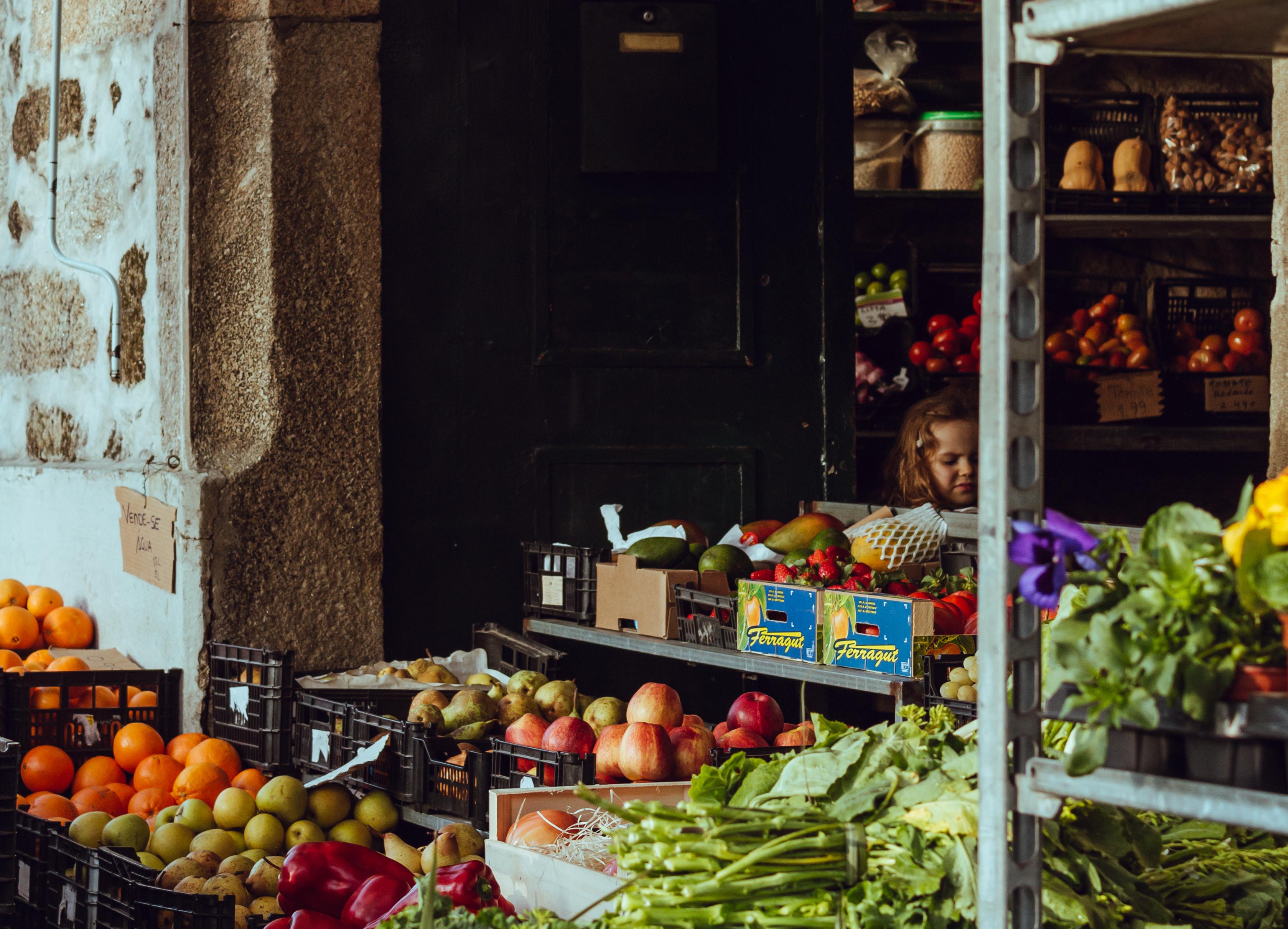 Portuguese store r/streetphotography