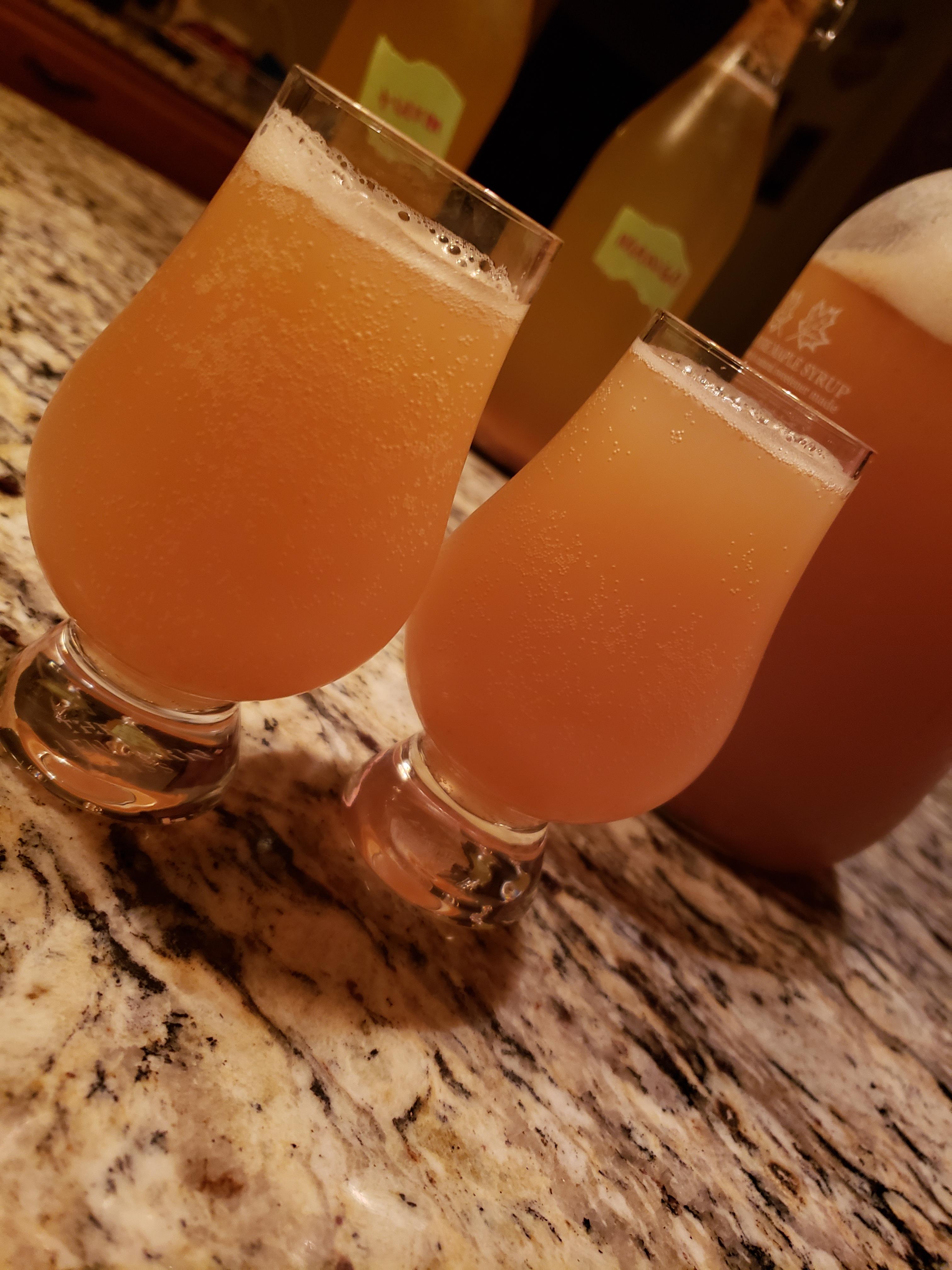 Pineapple mango r/Kombucha