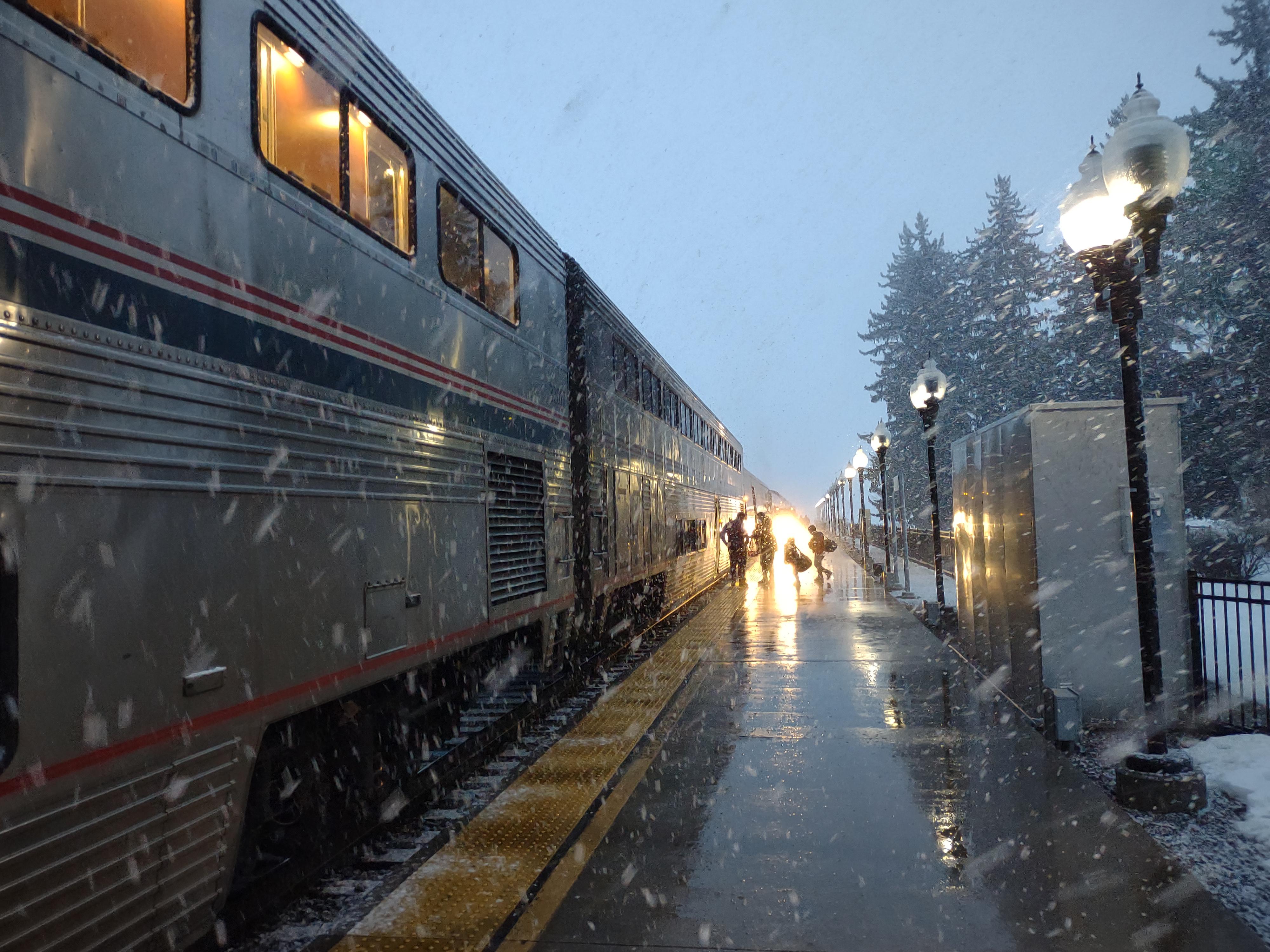 Wenatchee WA fresh air stop on the Empire Builder 21922 r/Amtrak