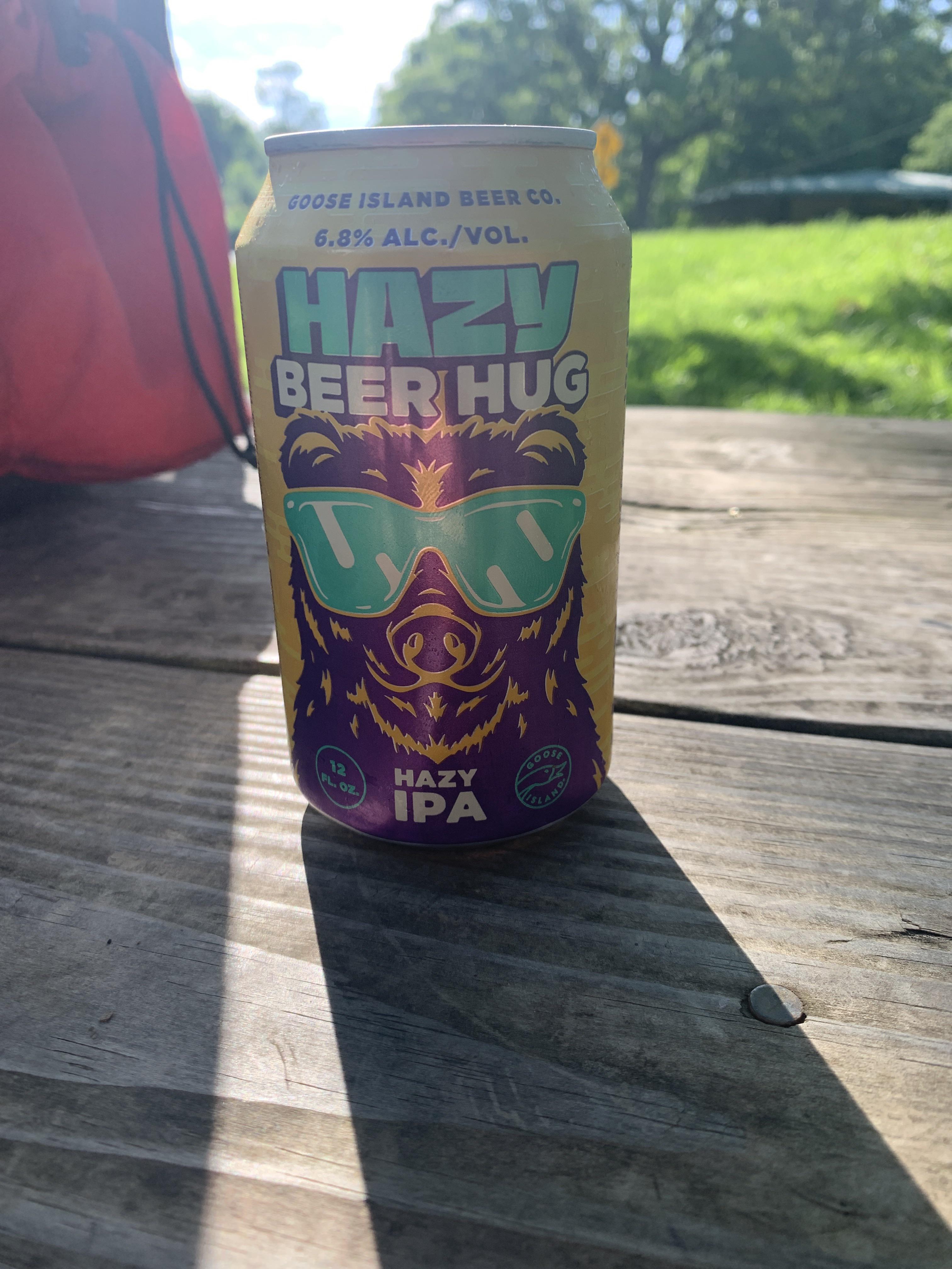 Hazy Beer Hug Goose Island Beer Co. r/beerporn
