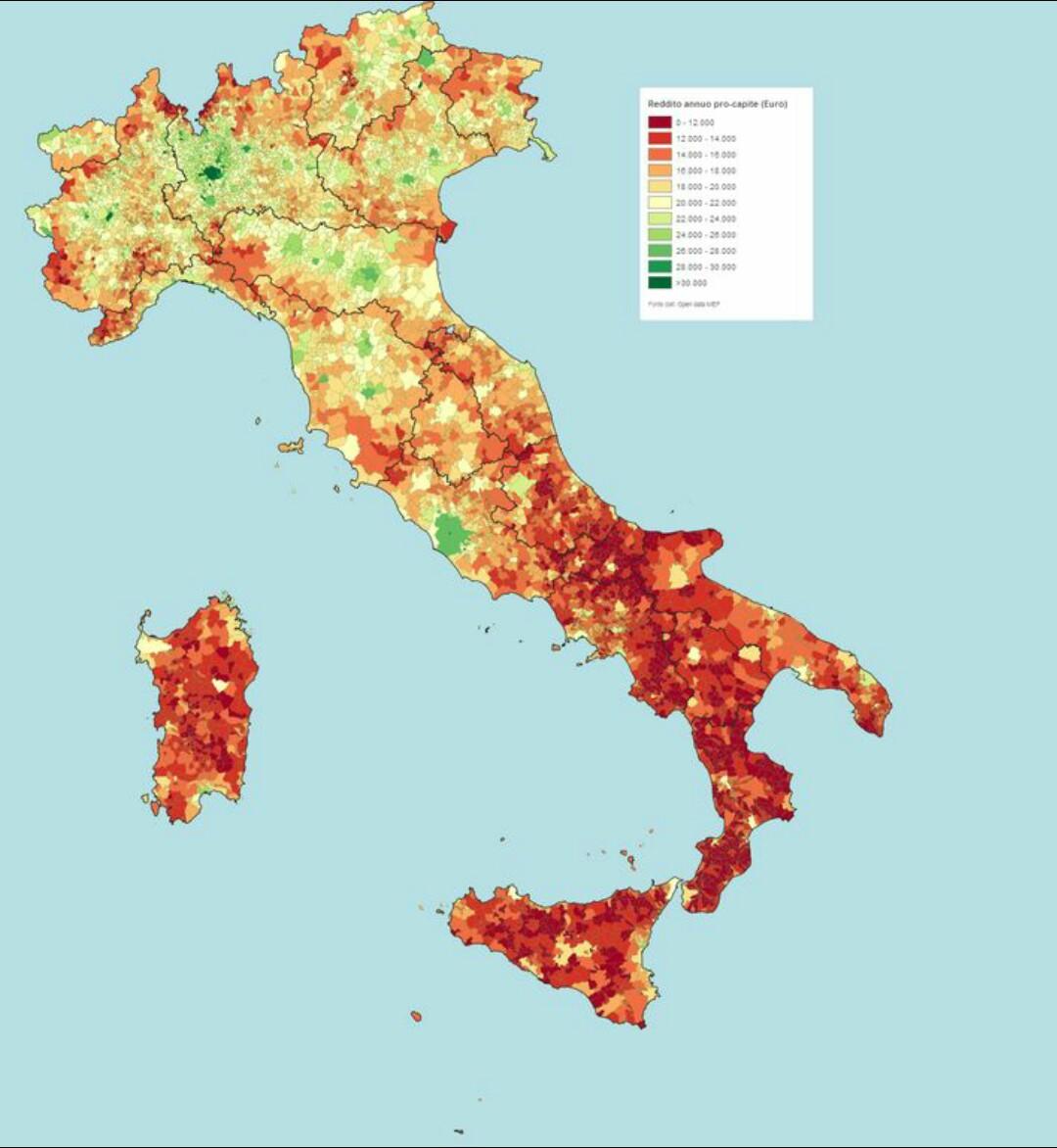 Italian Yearly per Capita by Municiplaity r/MapPorn