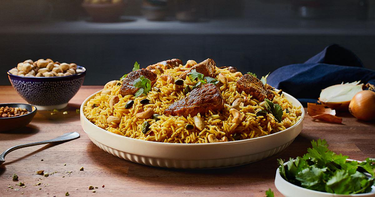 Clockwise from top Kabsa with meat, jareesh, meat stew, lamb muqalqal