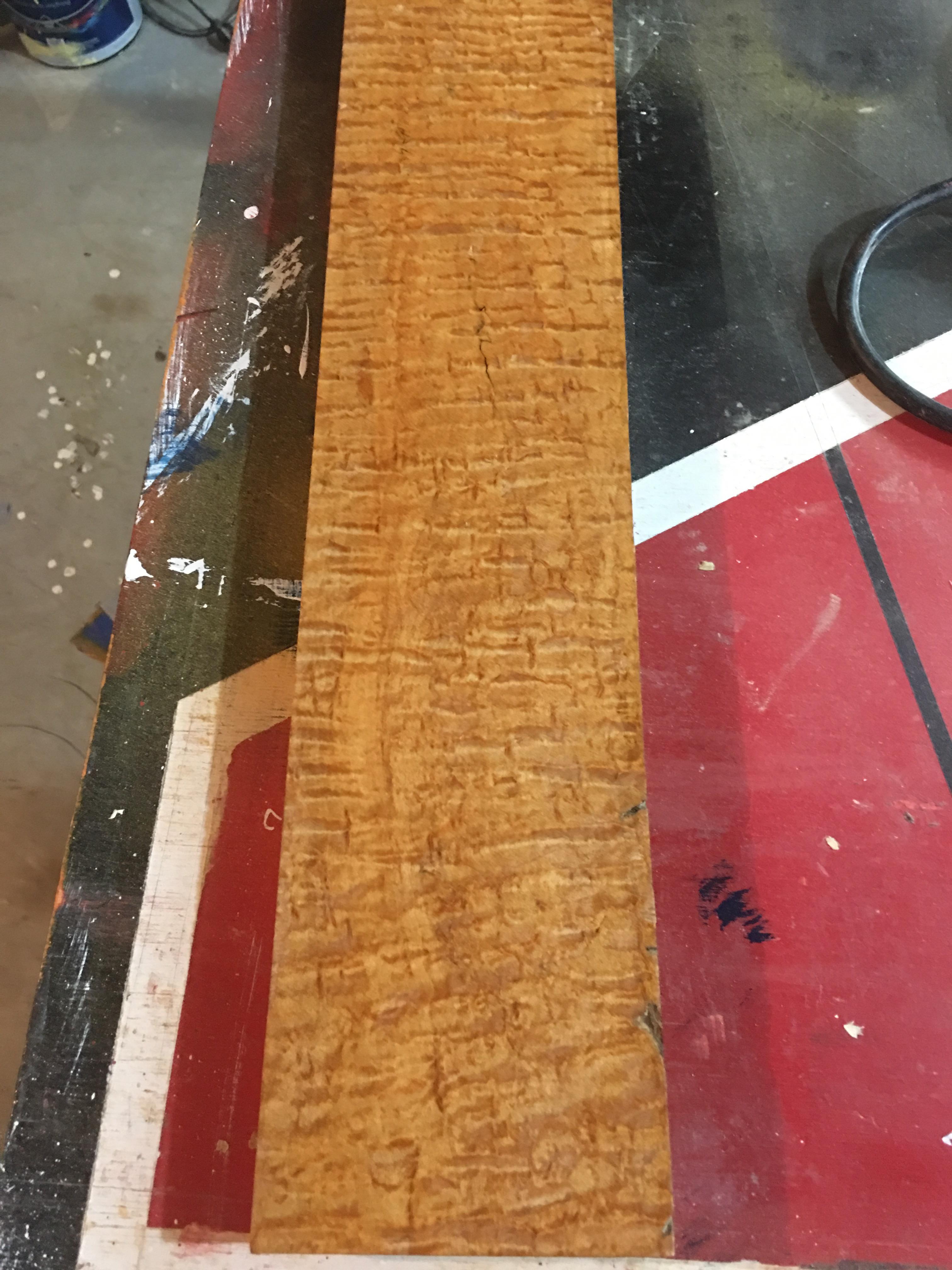 What kind of wood is this? r/woodworking