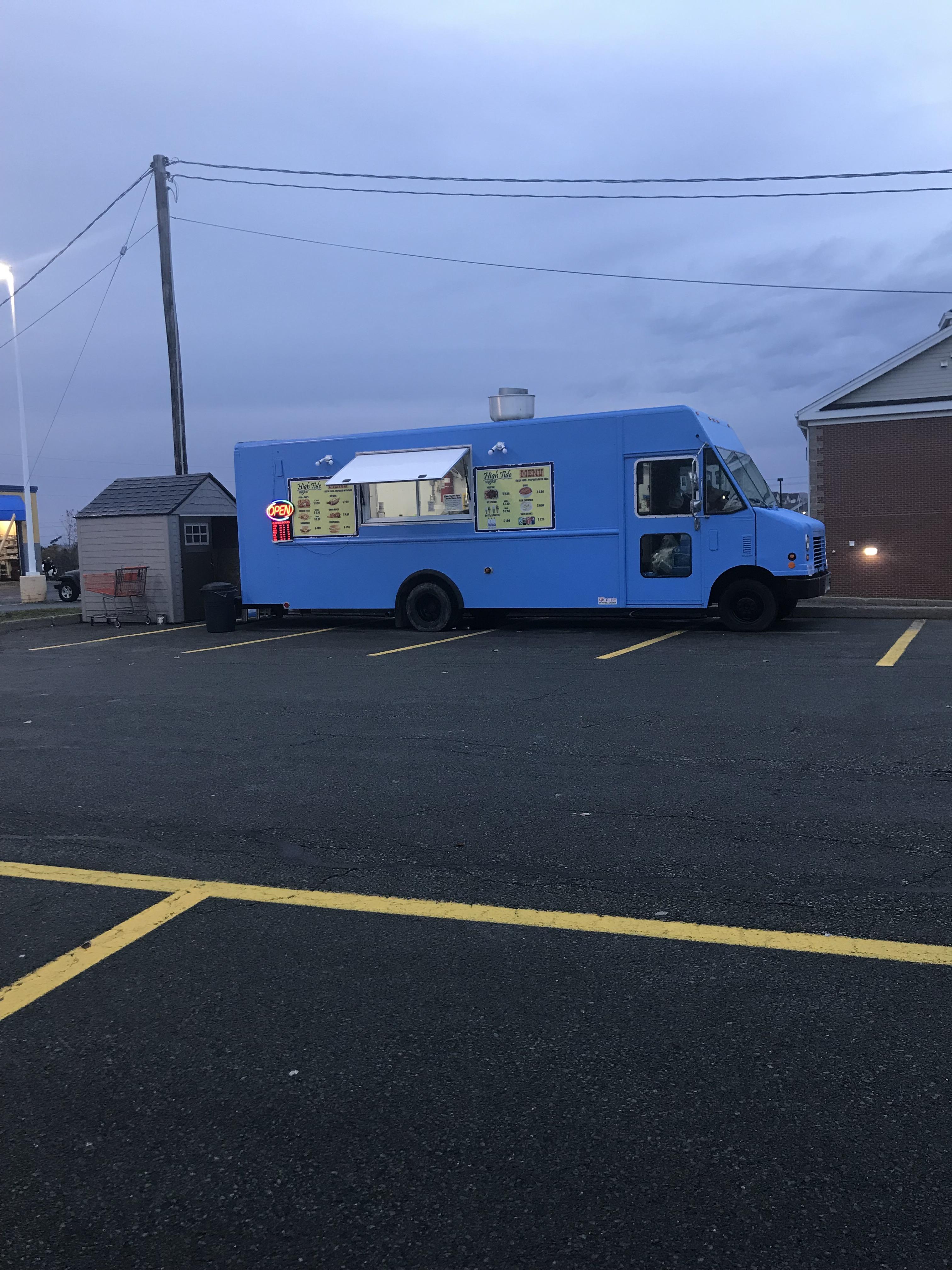 There’s a new food truck outside of Bayer’s Lake across from Home Depot